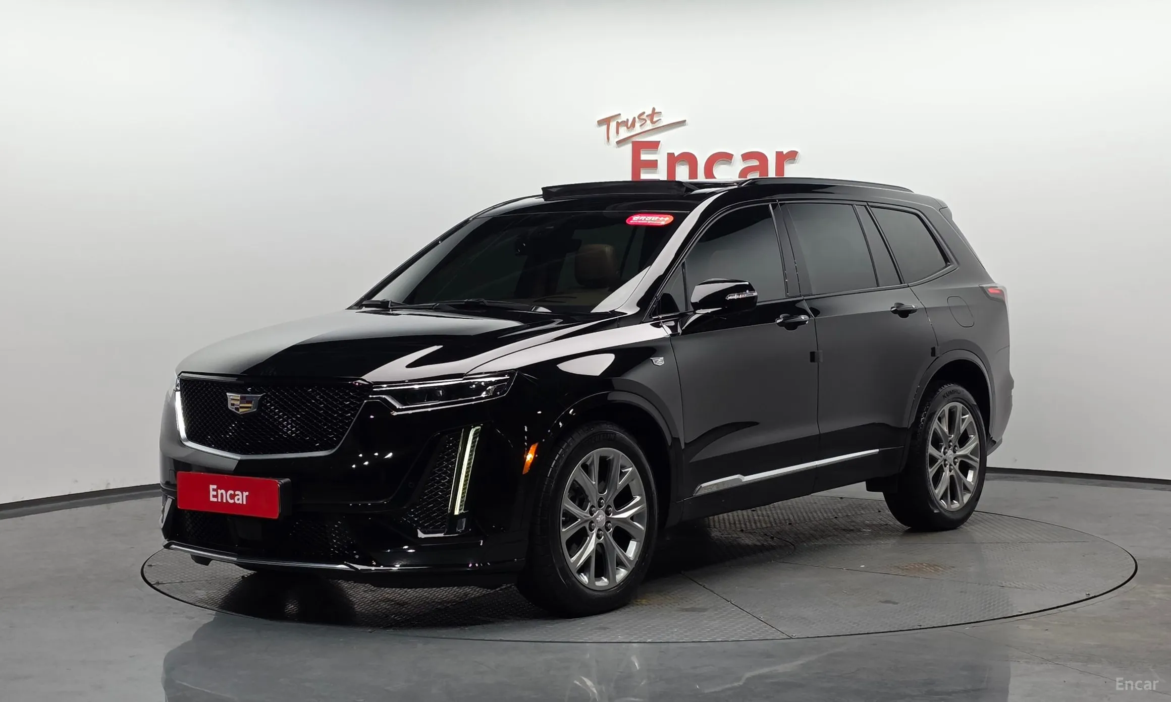 Cadillac XT6