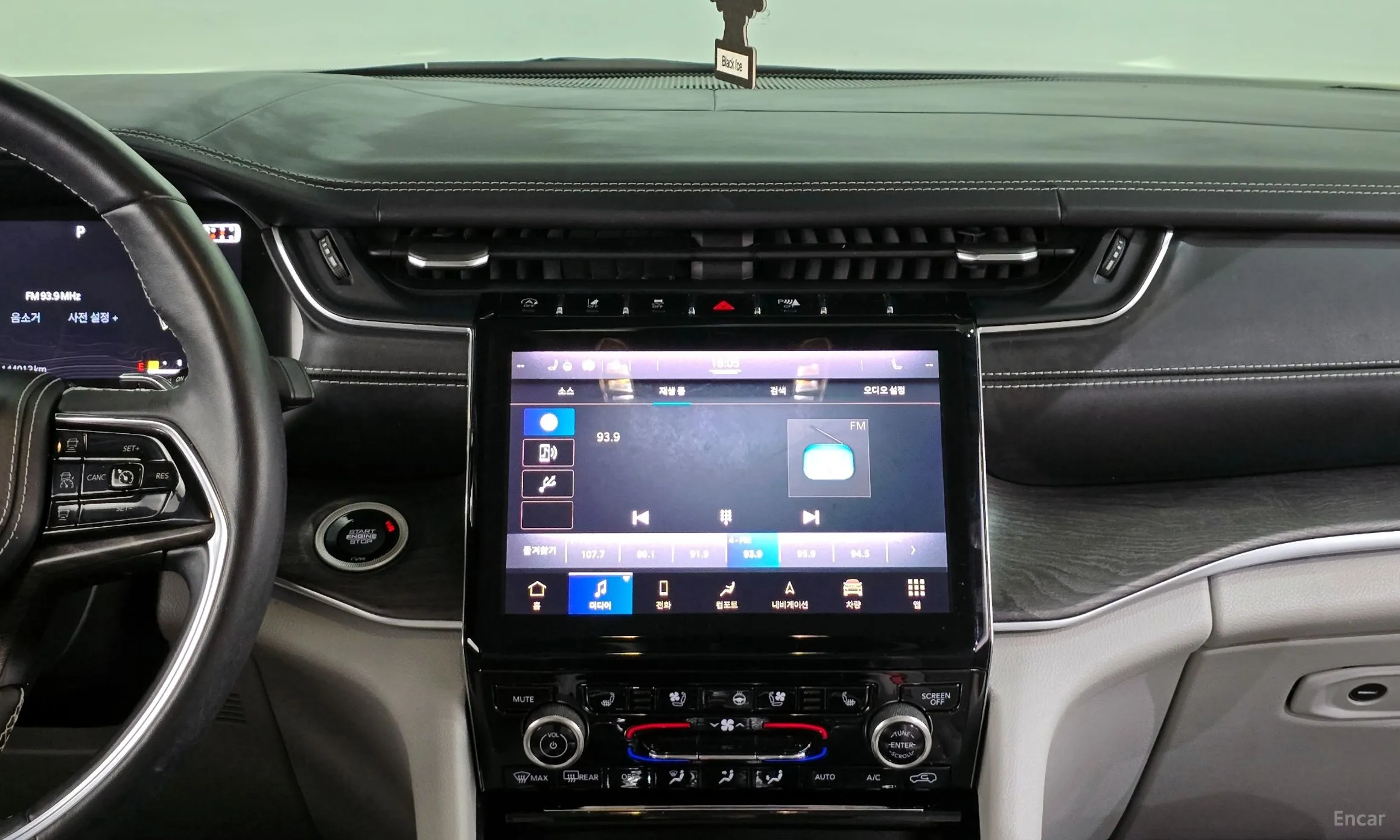 Jeep Grand Cherokee (WL) превью 14