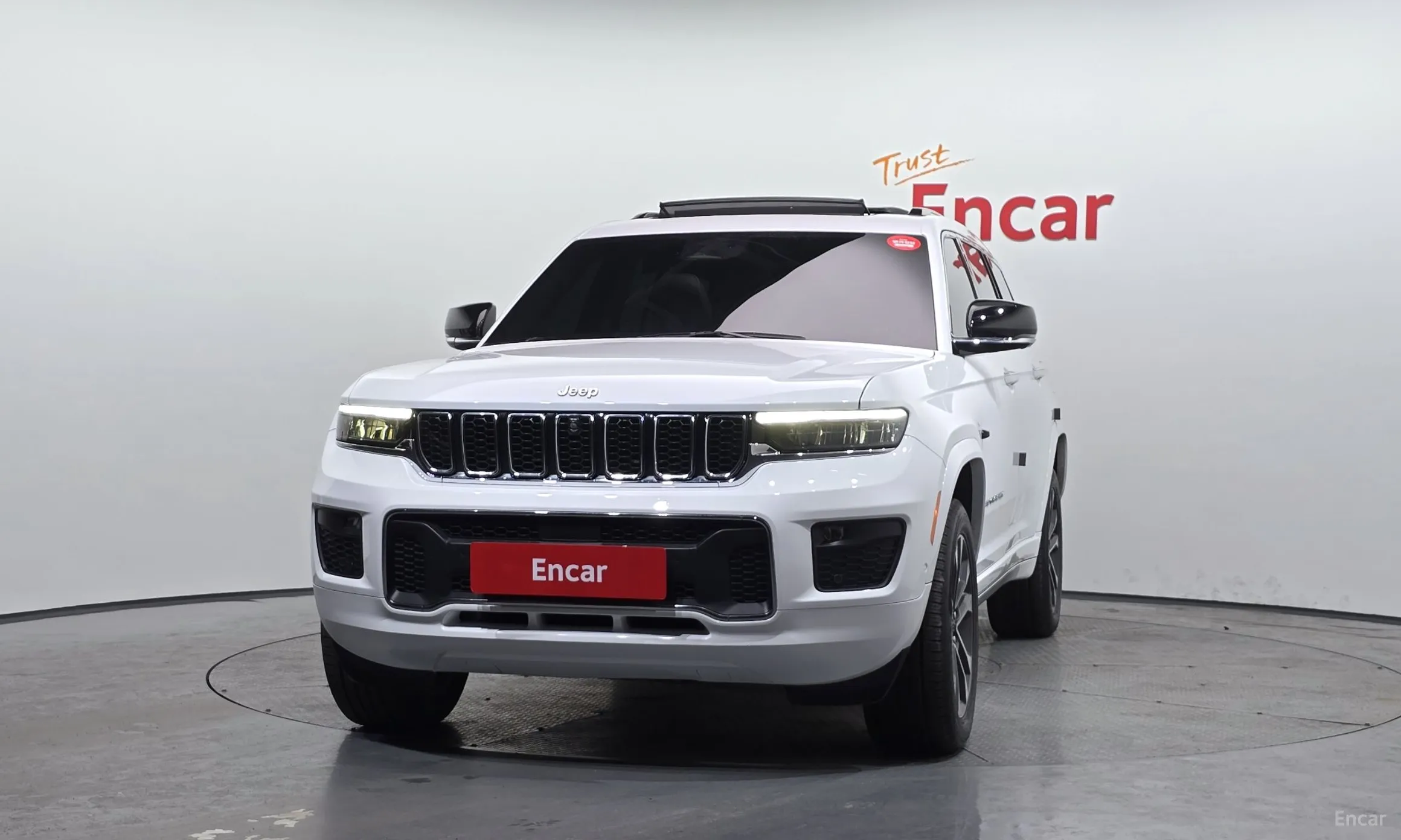 Jeep Grand Cherokee (WL) превью 3