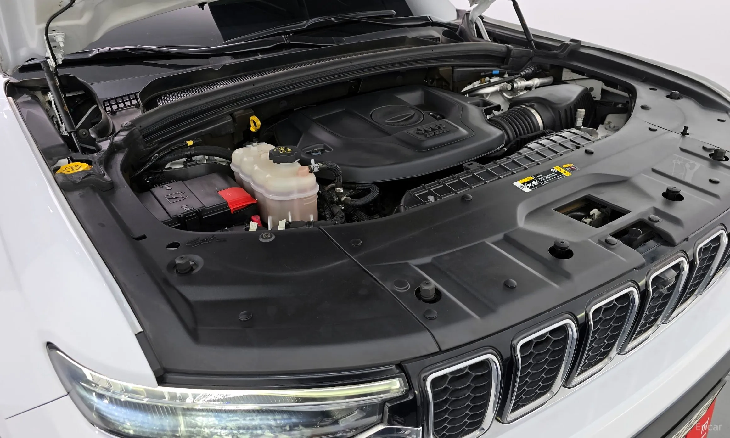 Jeep Grand Cherokee (WL) превью 6