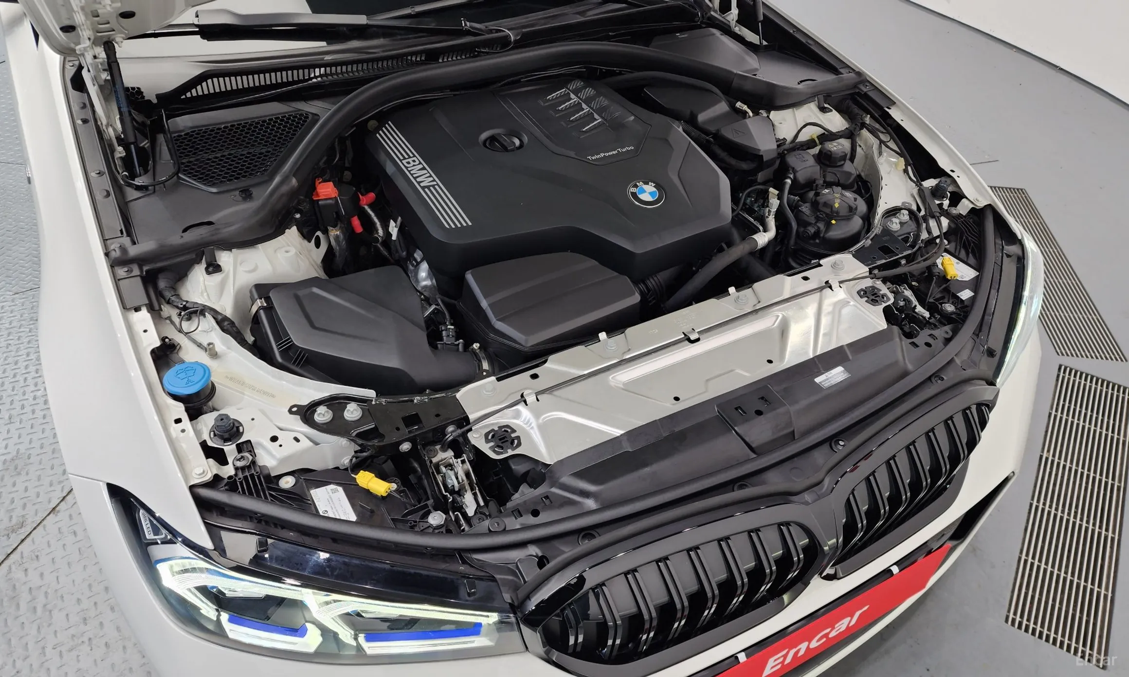 BMW 3 Series (G20) превью 6