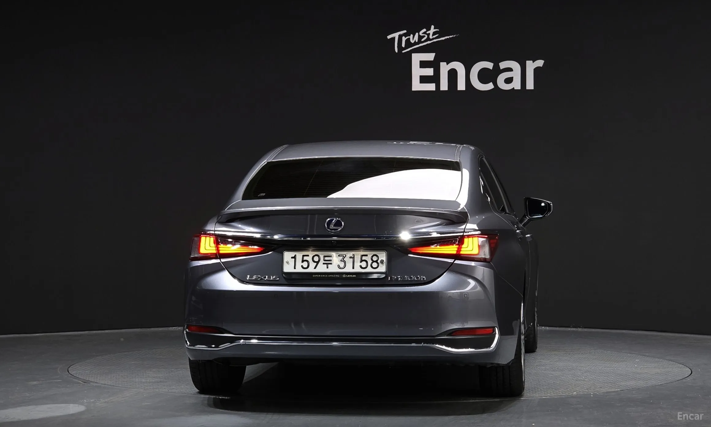 Lexus ES300h 7th Generation превью 4