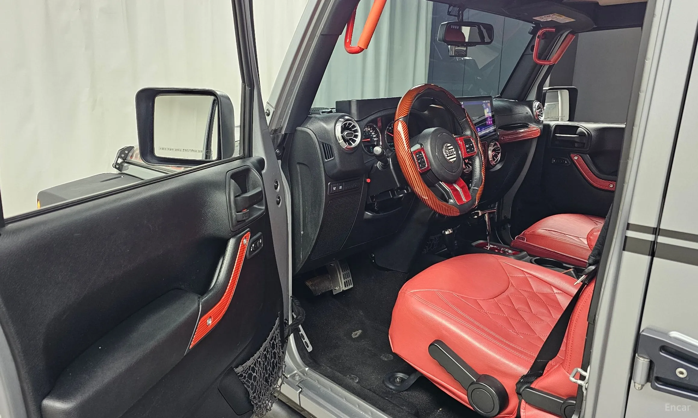 Jeep Wrangler (JK) превью 10