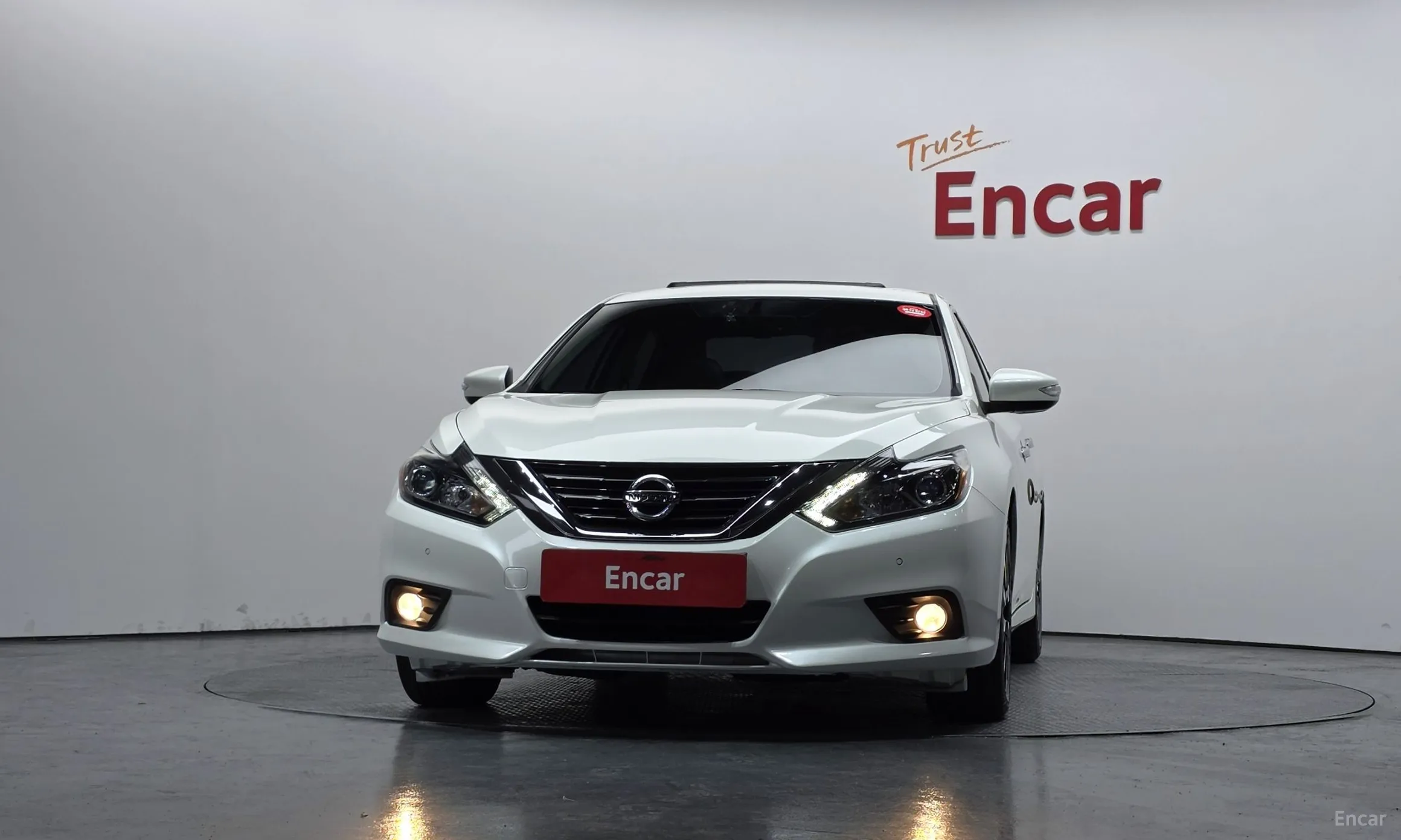 Nissan Altima превью 3