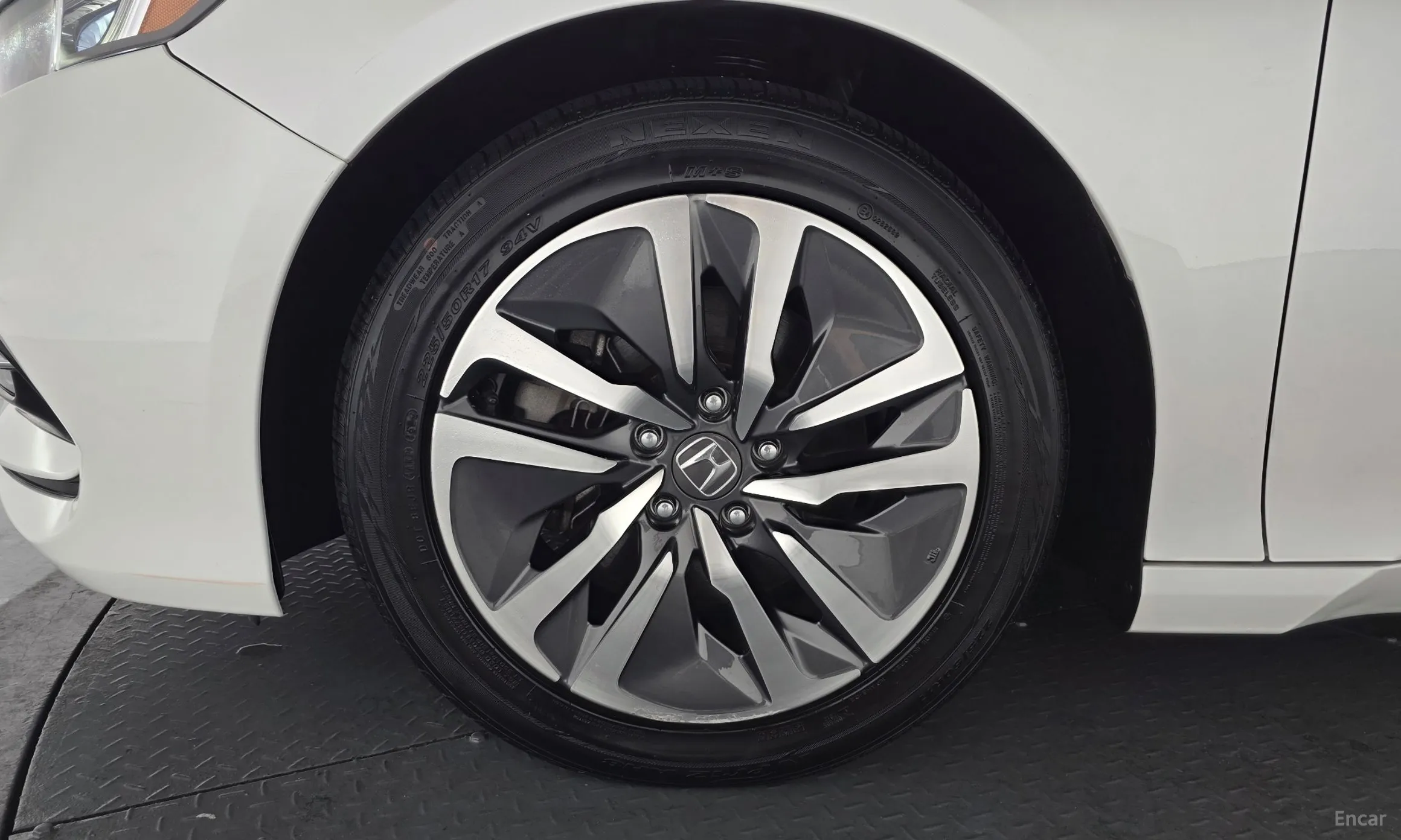 Honda Accord 10th Generation превью 5