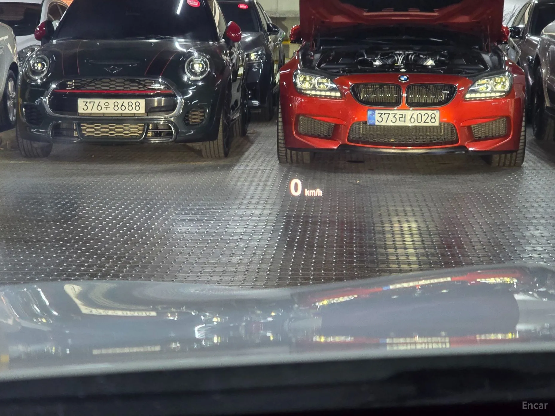 BMW 5 Series (F10) превью 14