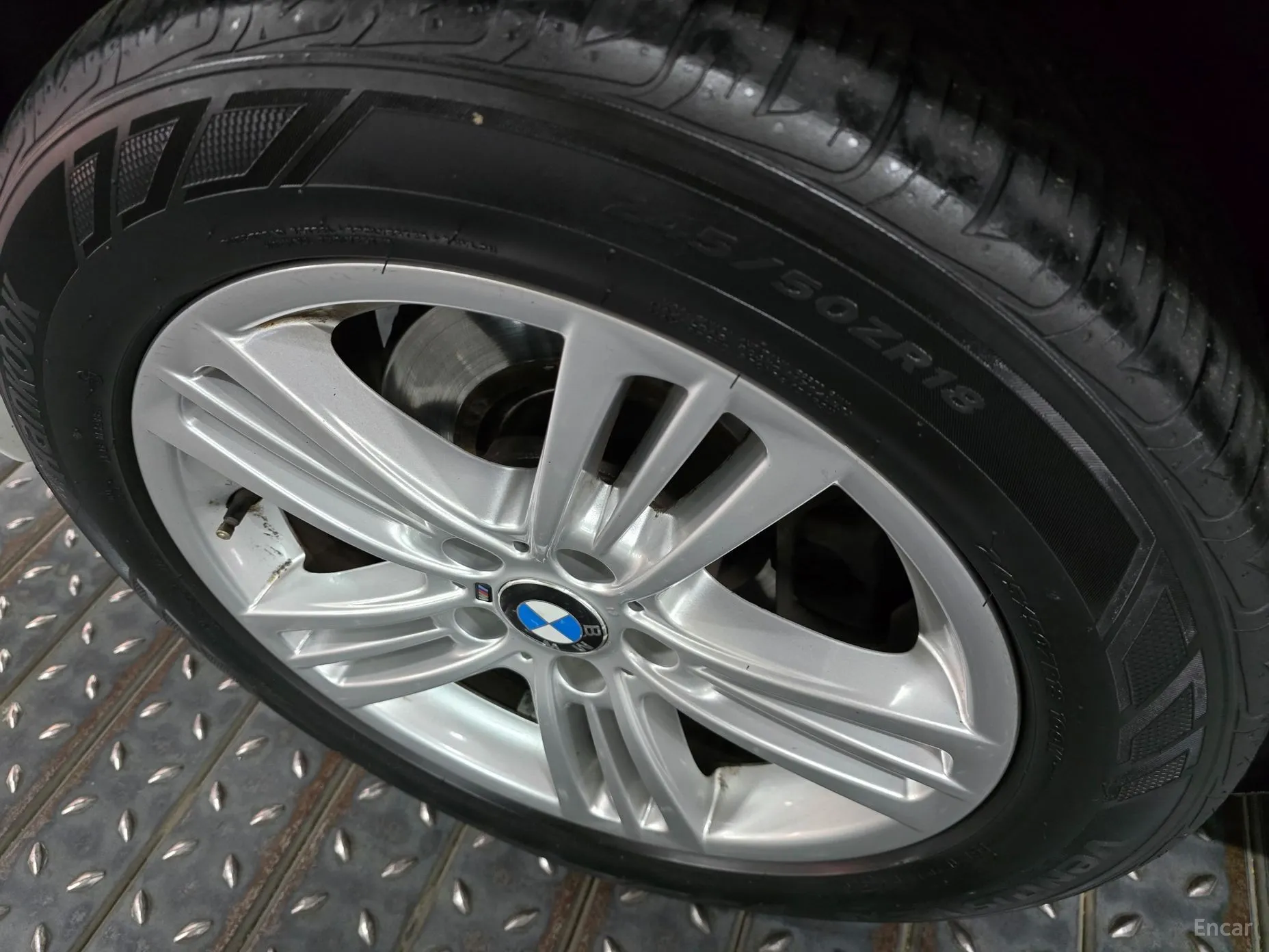 BMW X3 (F25) превью 8