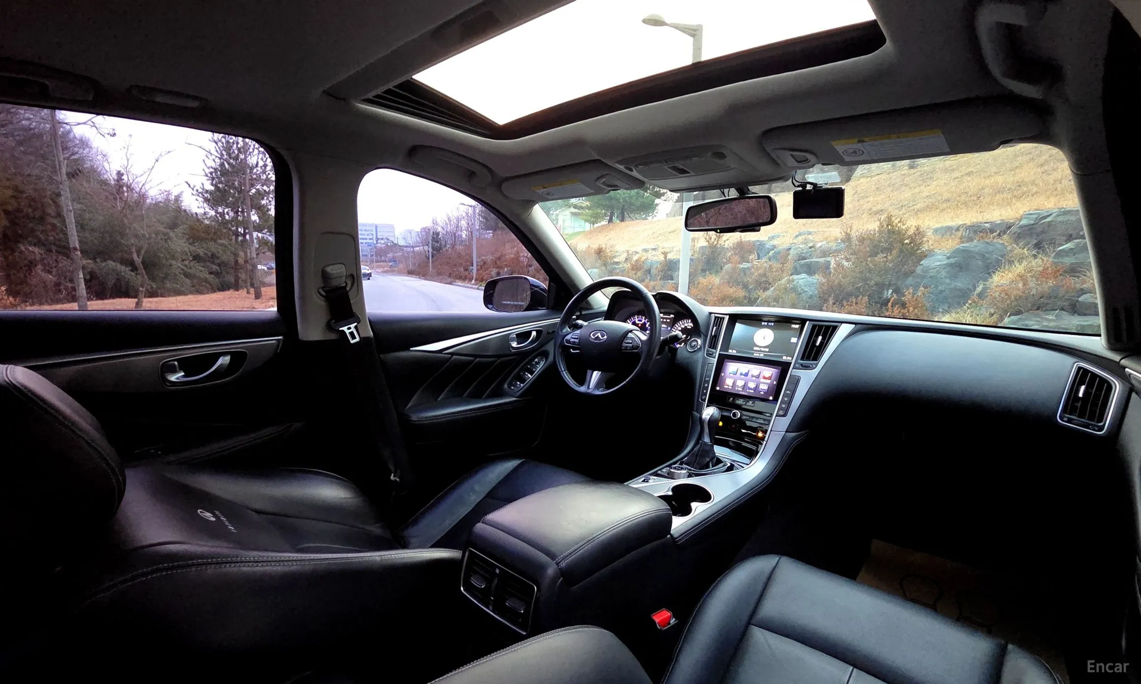 Infiniti Q50 превью 13