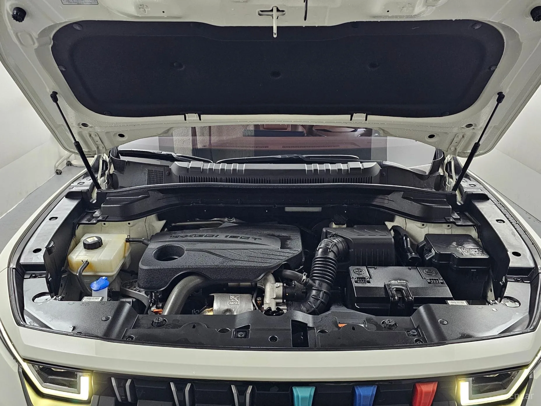 KG Mobility (SsangYong) Torres превью 6