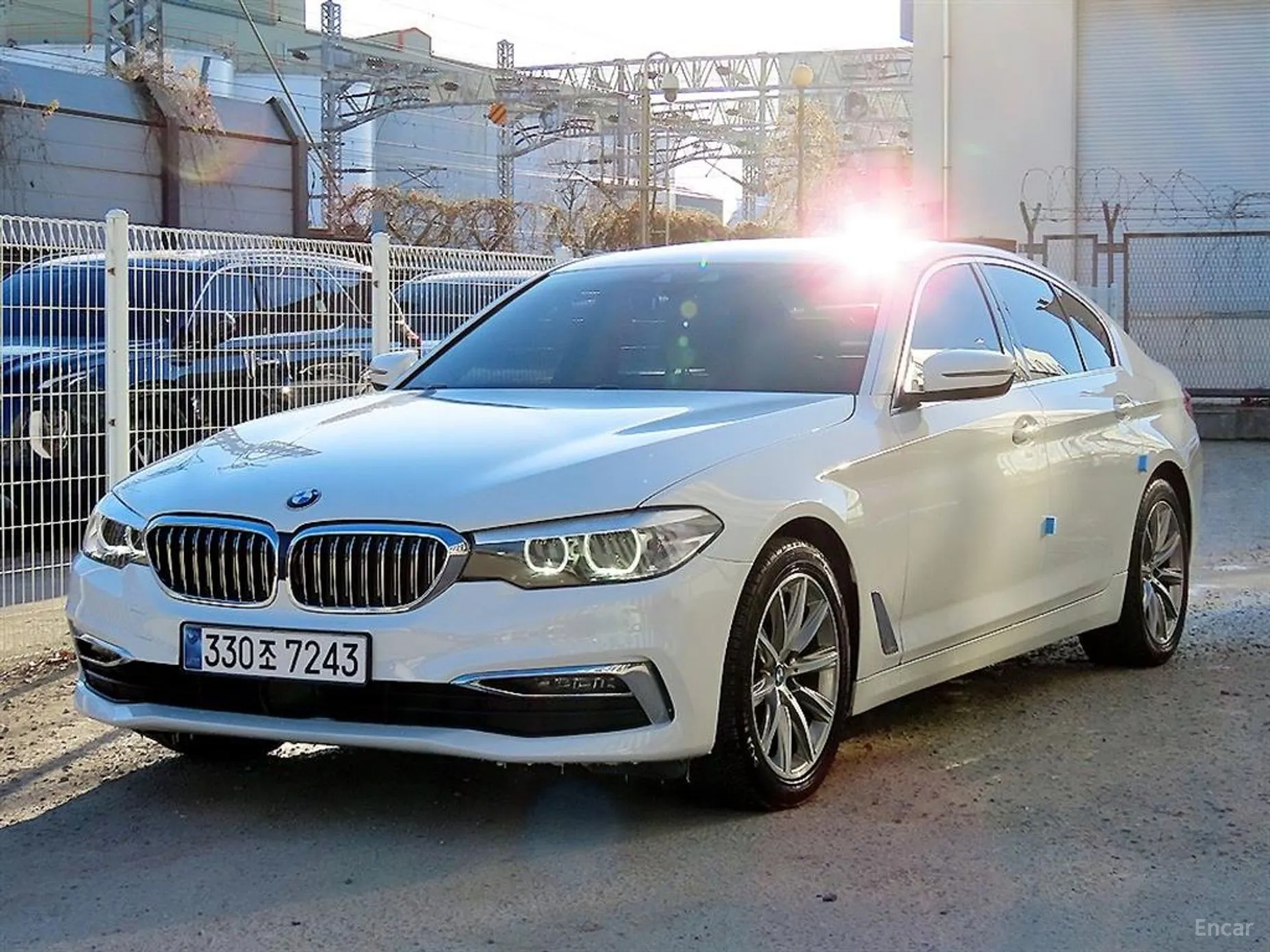 BMW 5 Series (G30) превью 2