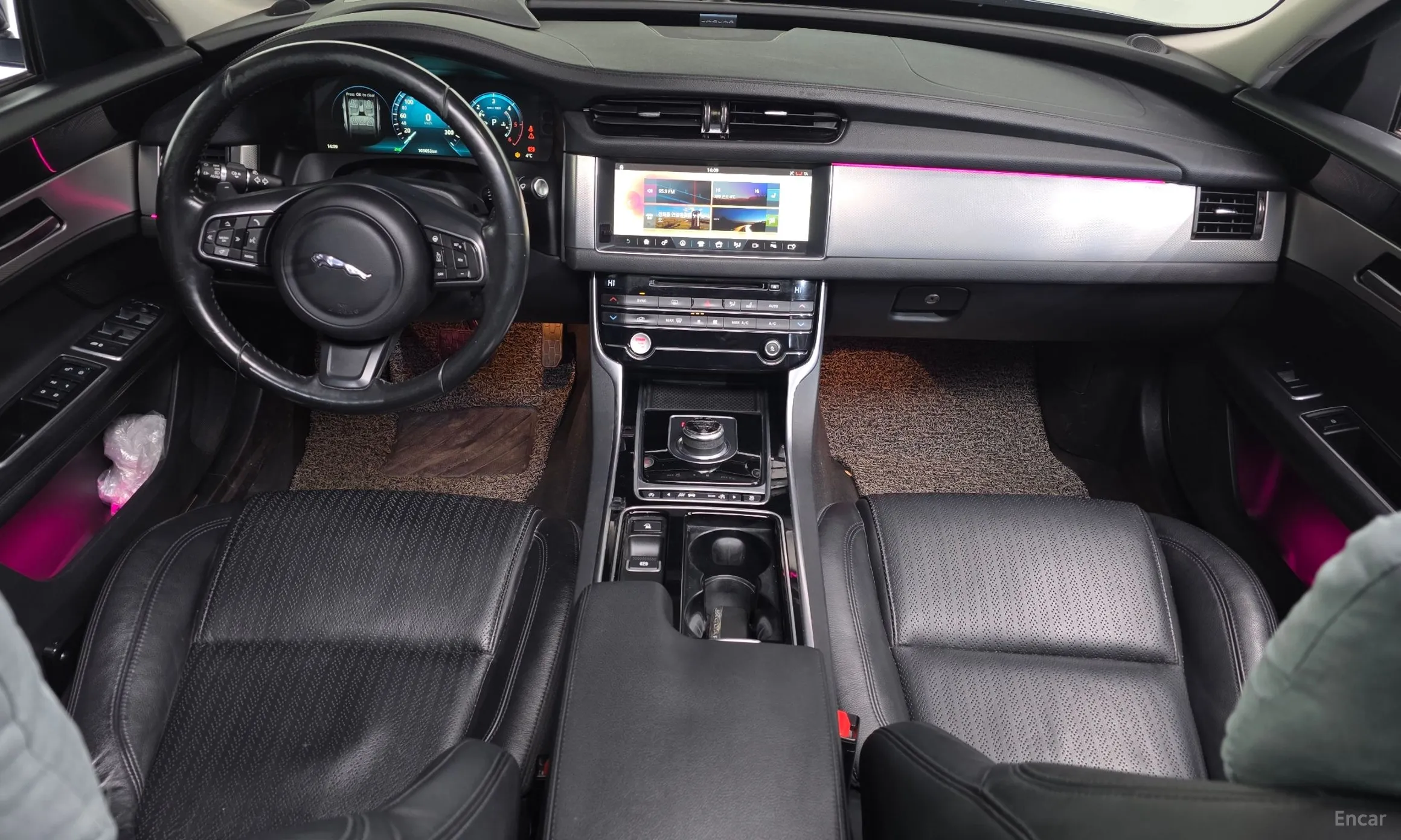 Jaguar XF (x260) превью 7