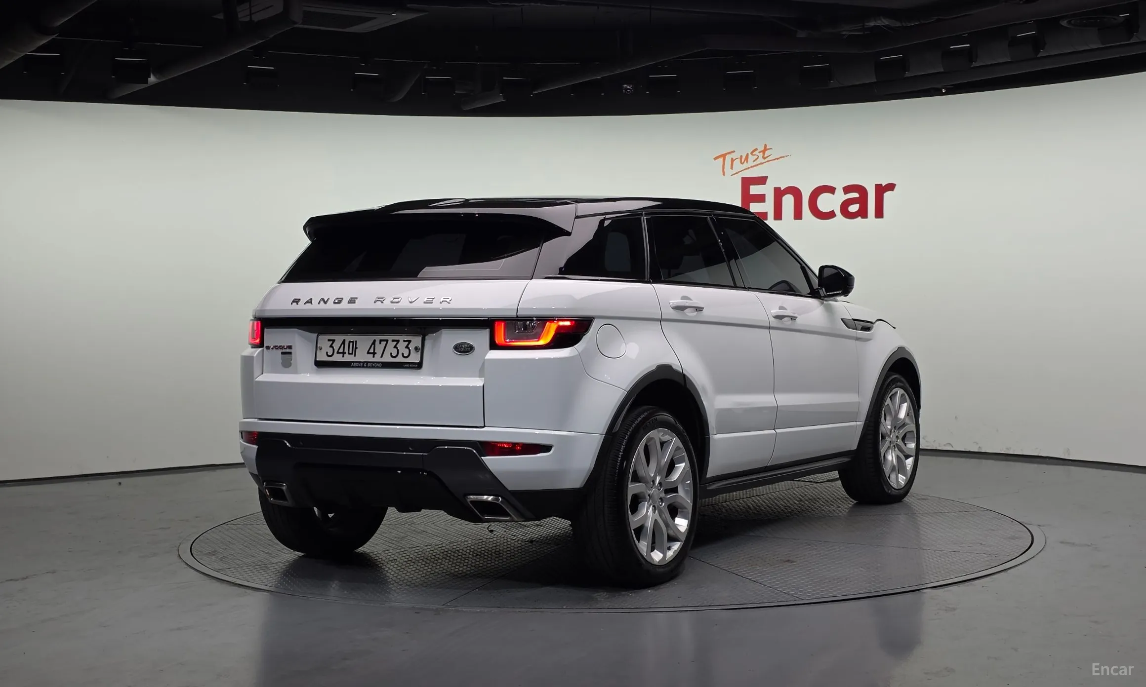 Land Rover Range Rover Evoque превью 2