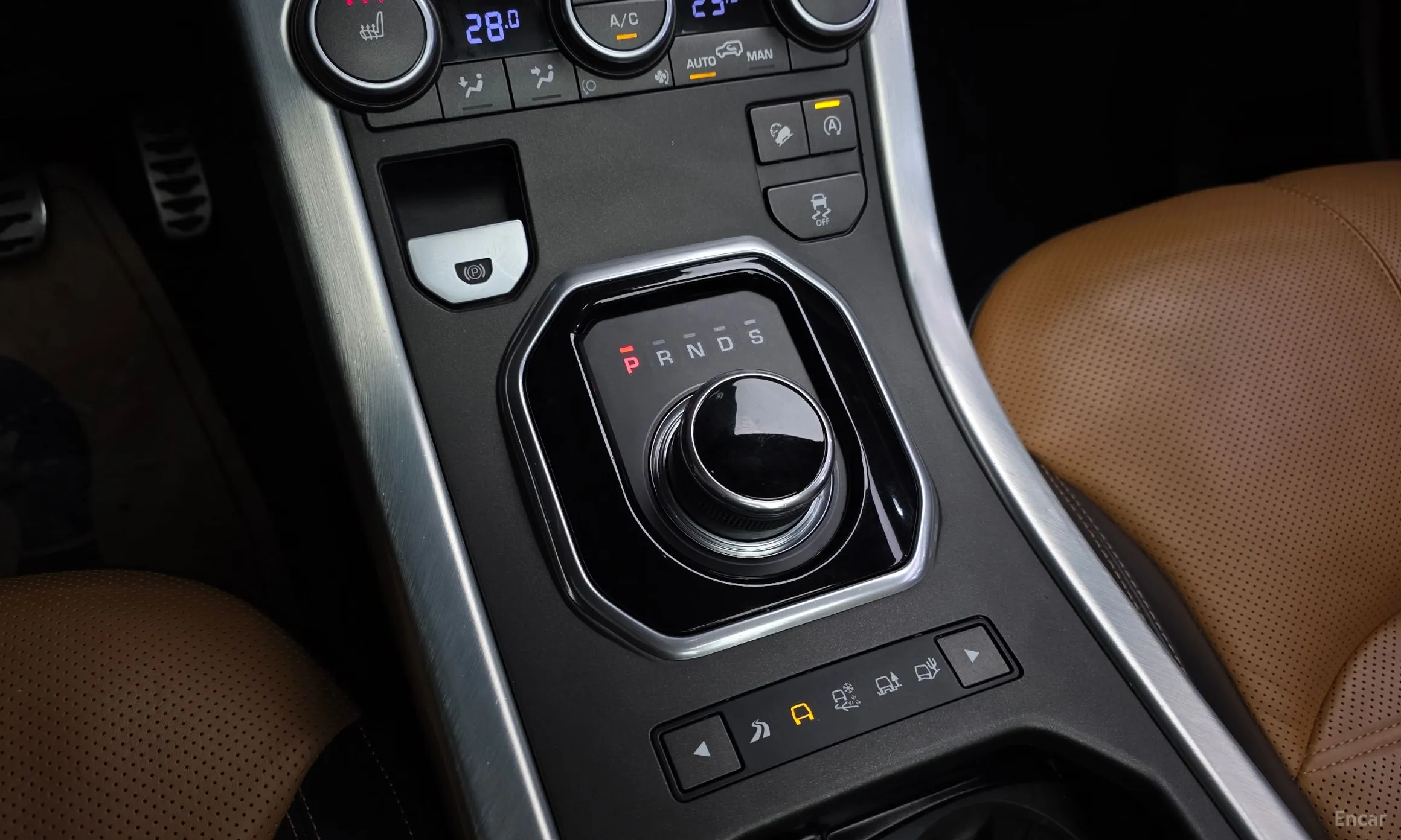 Land Rover Range Rover Evoque превью 9