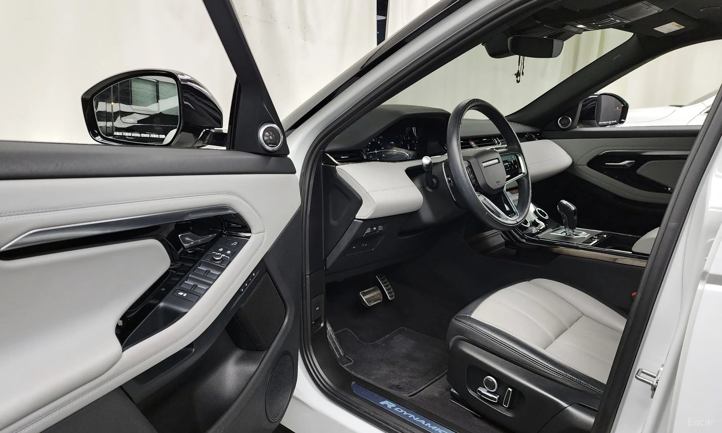 Land Rover Range Rover Evoque 2nd Generation превью 10