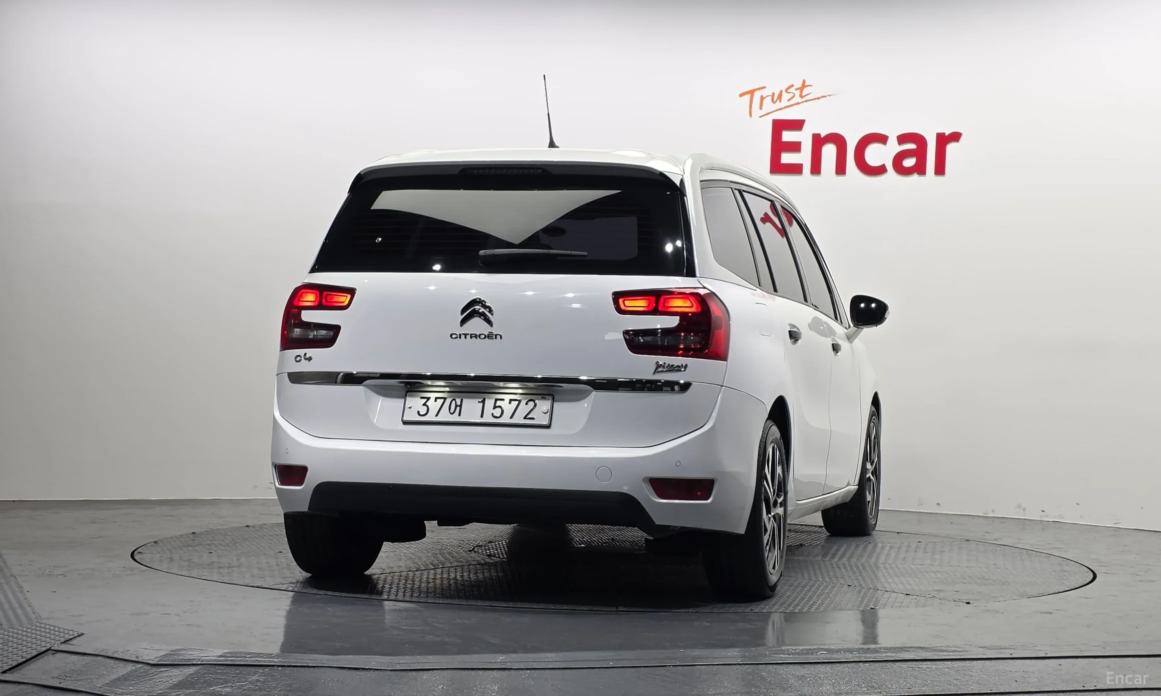 Citroën/DS Grand C4 Picasso превью 4