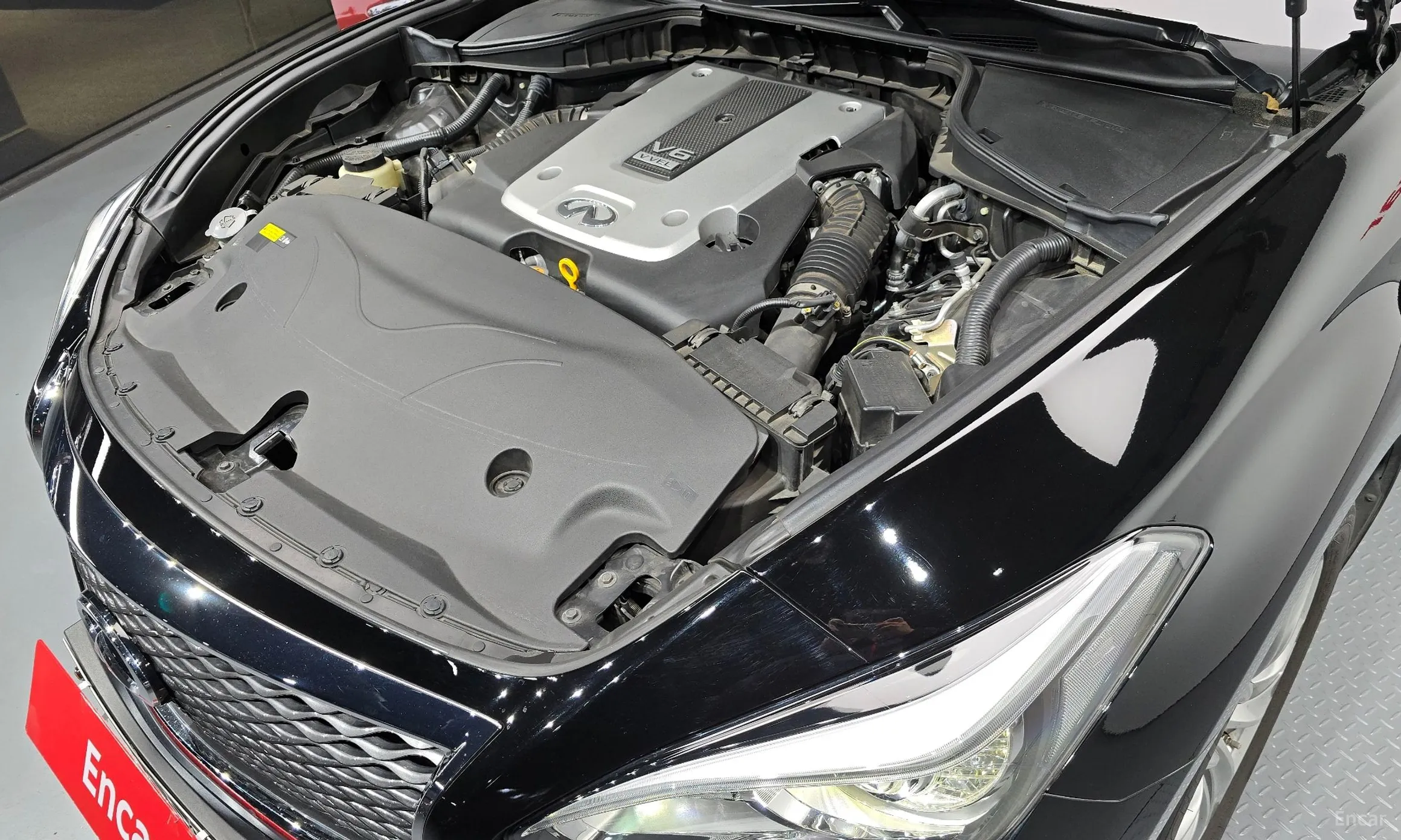 Infiniti Q70 превью 6