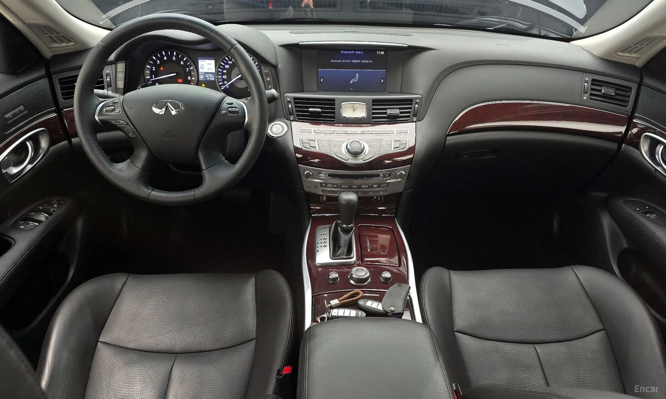 Infiniti Q70 превью 7