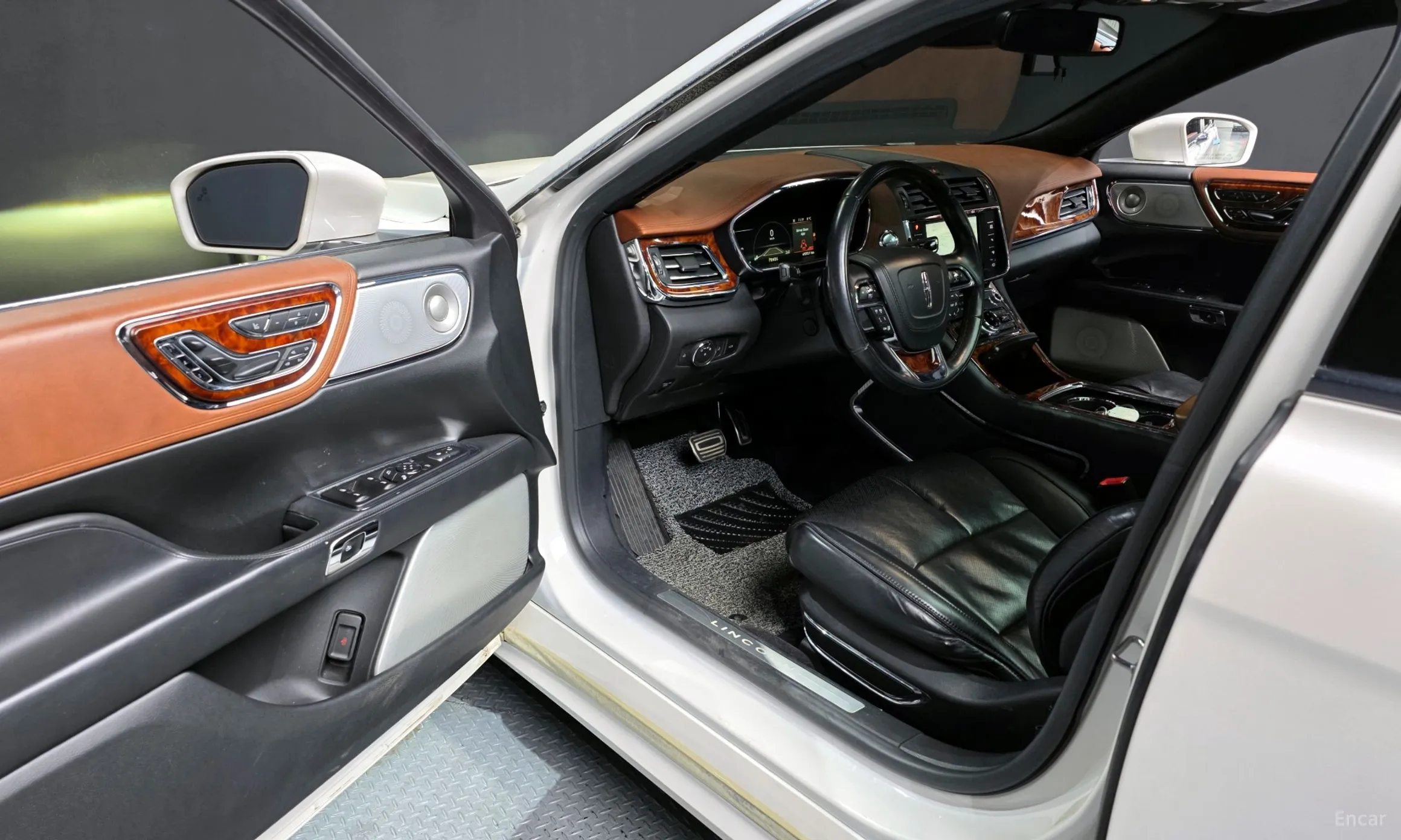 Lincoln Continental Gen 10 превью 10