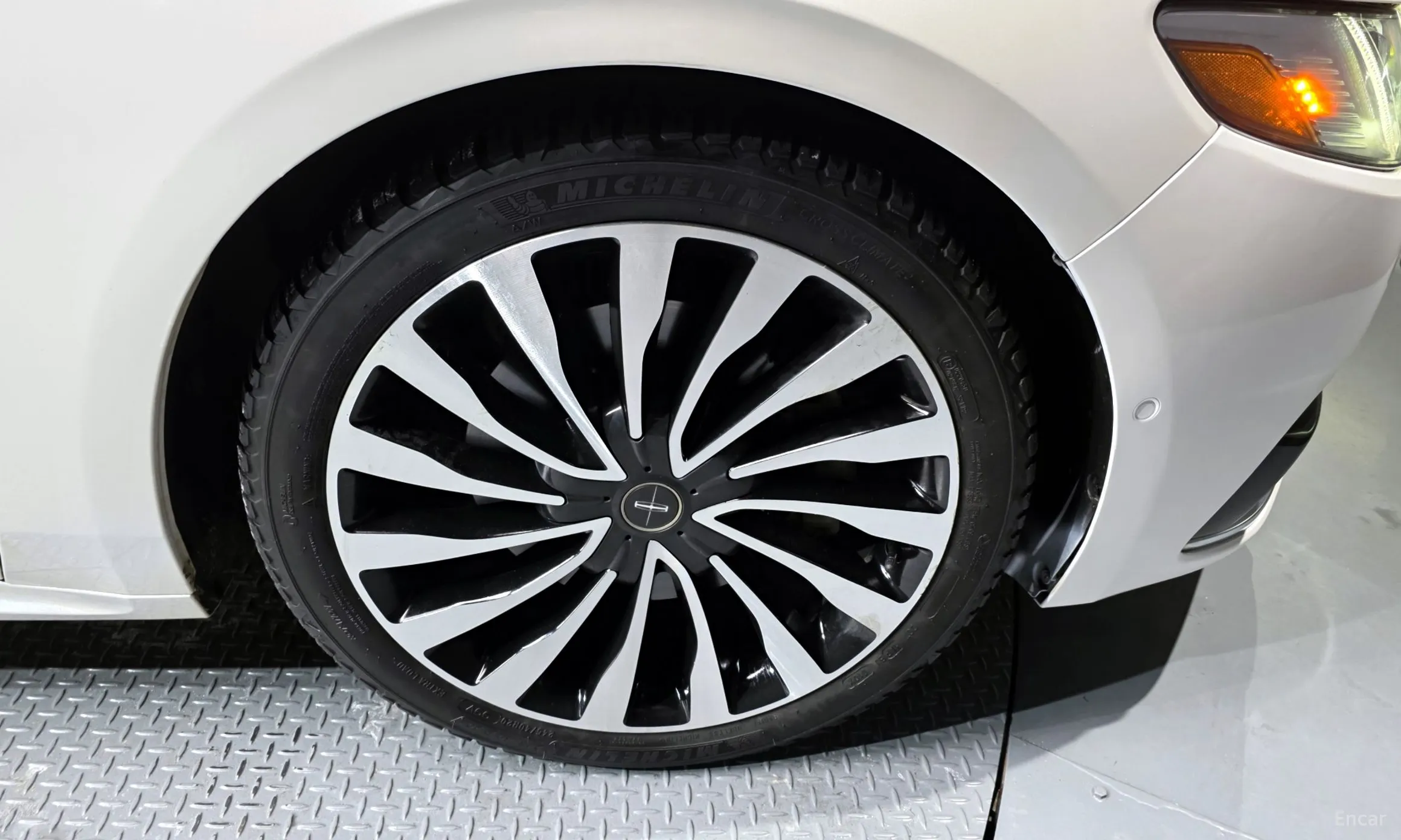 Lincoln Continental Gen 10 превью 5