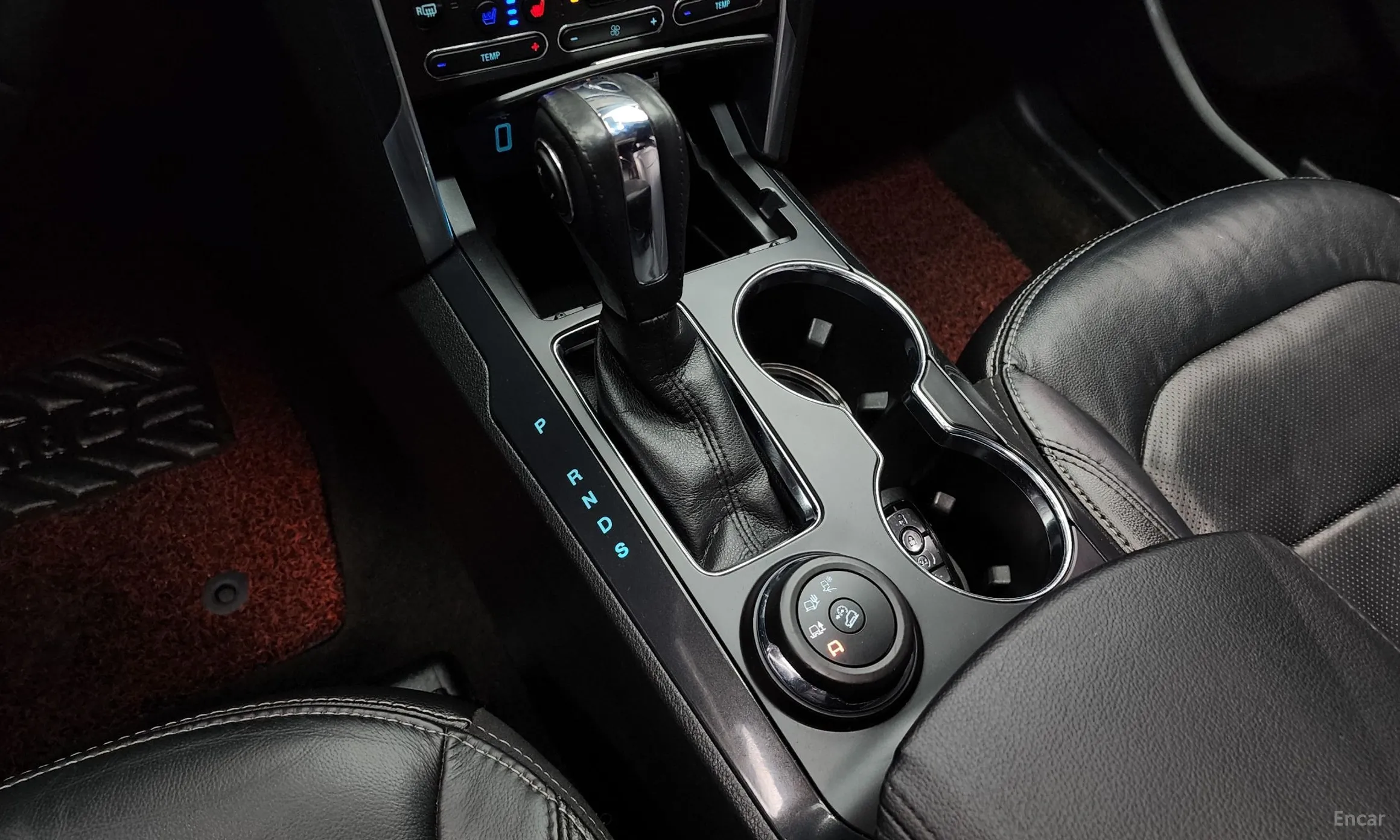 Ford Explorer превью 9