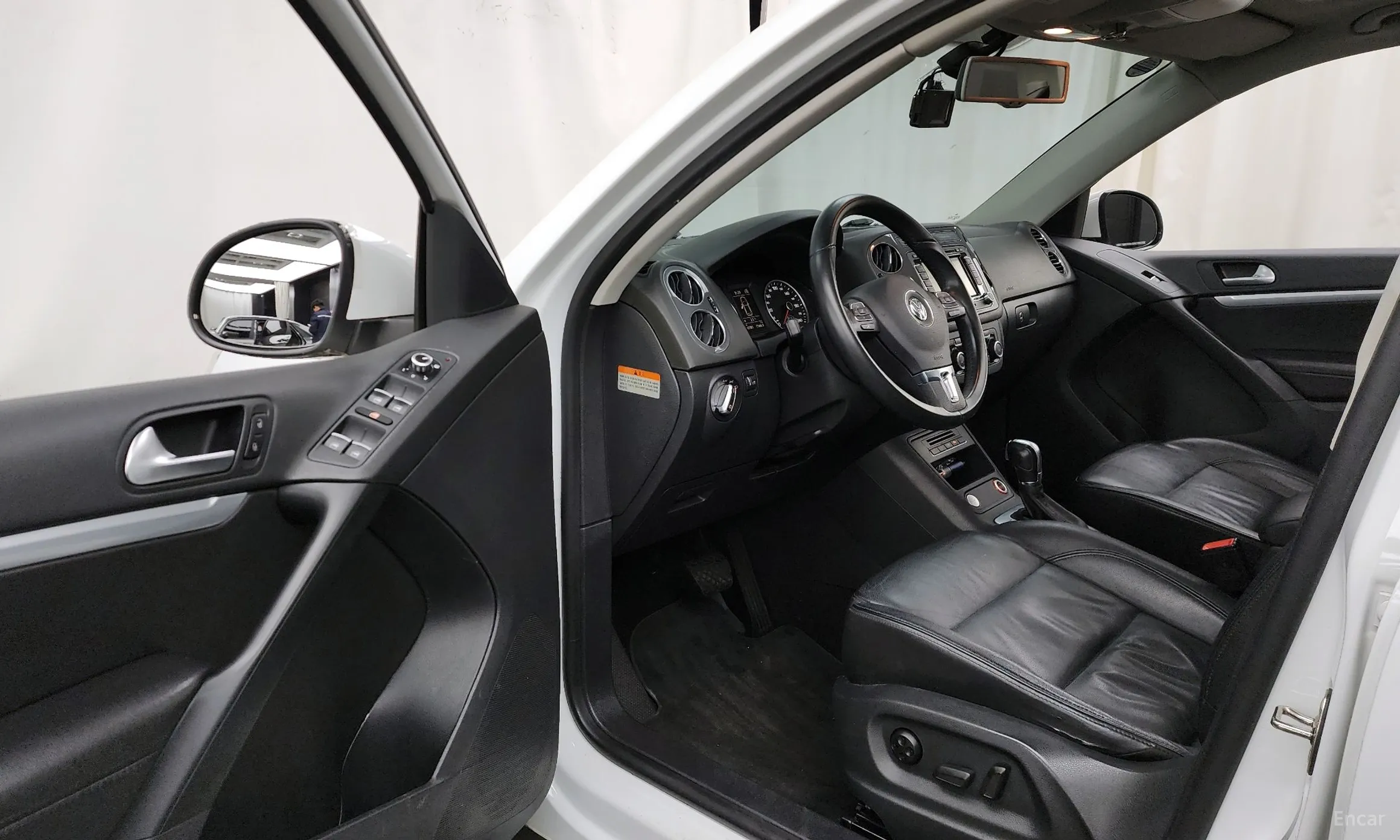 Volkswagen New Tiguan превью 10