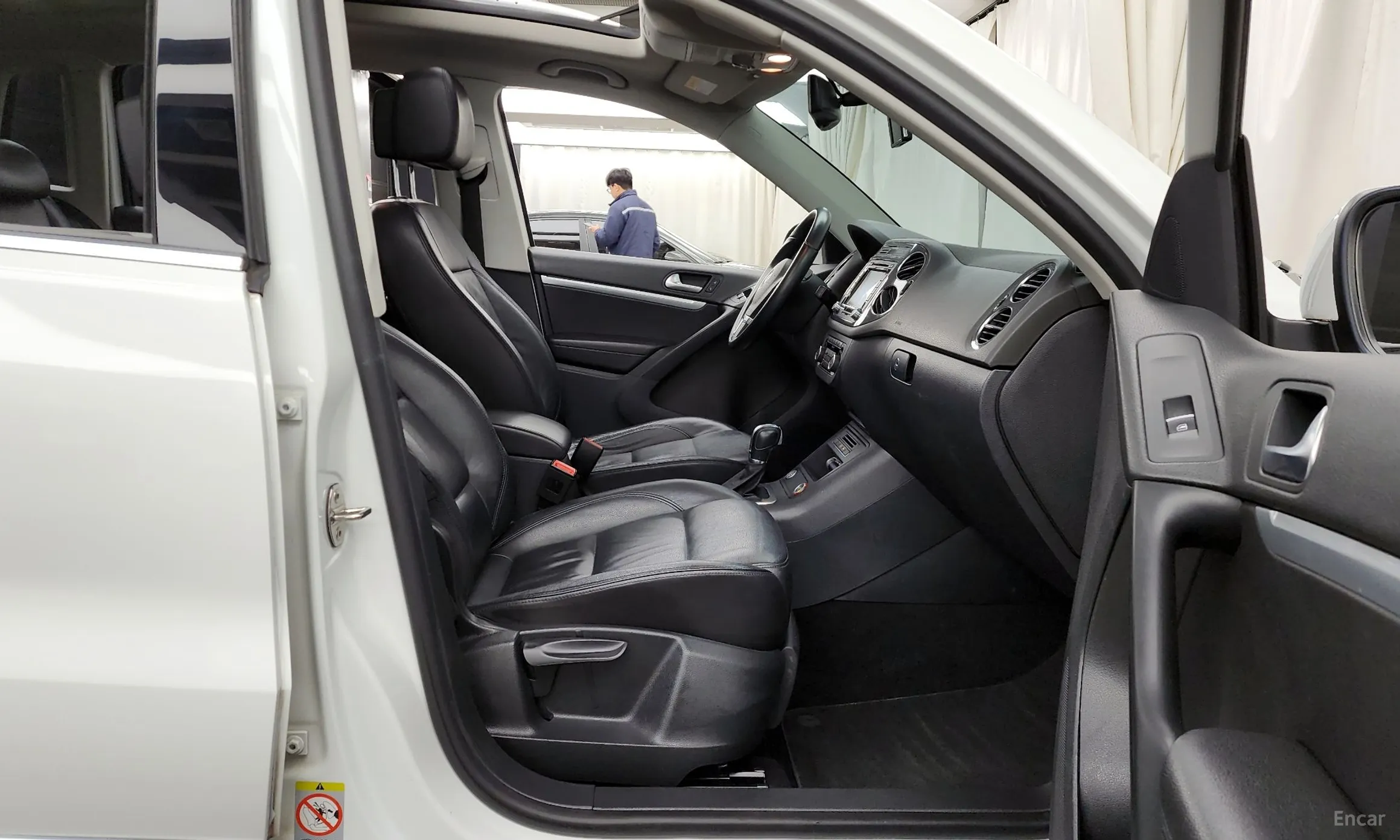 Volkswagen New Tiguan превью 11