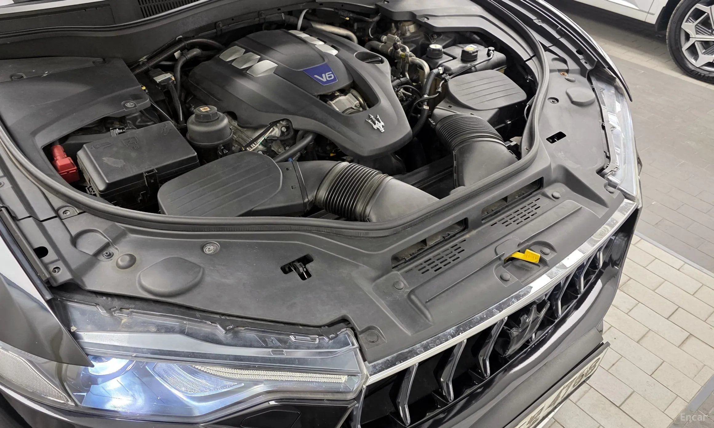 Maserati Levante превью 6