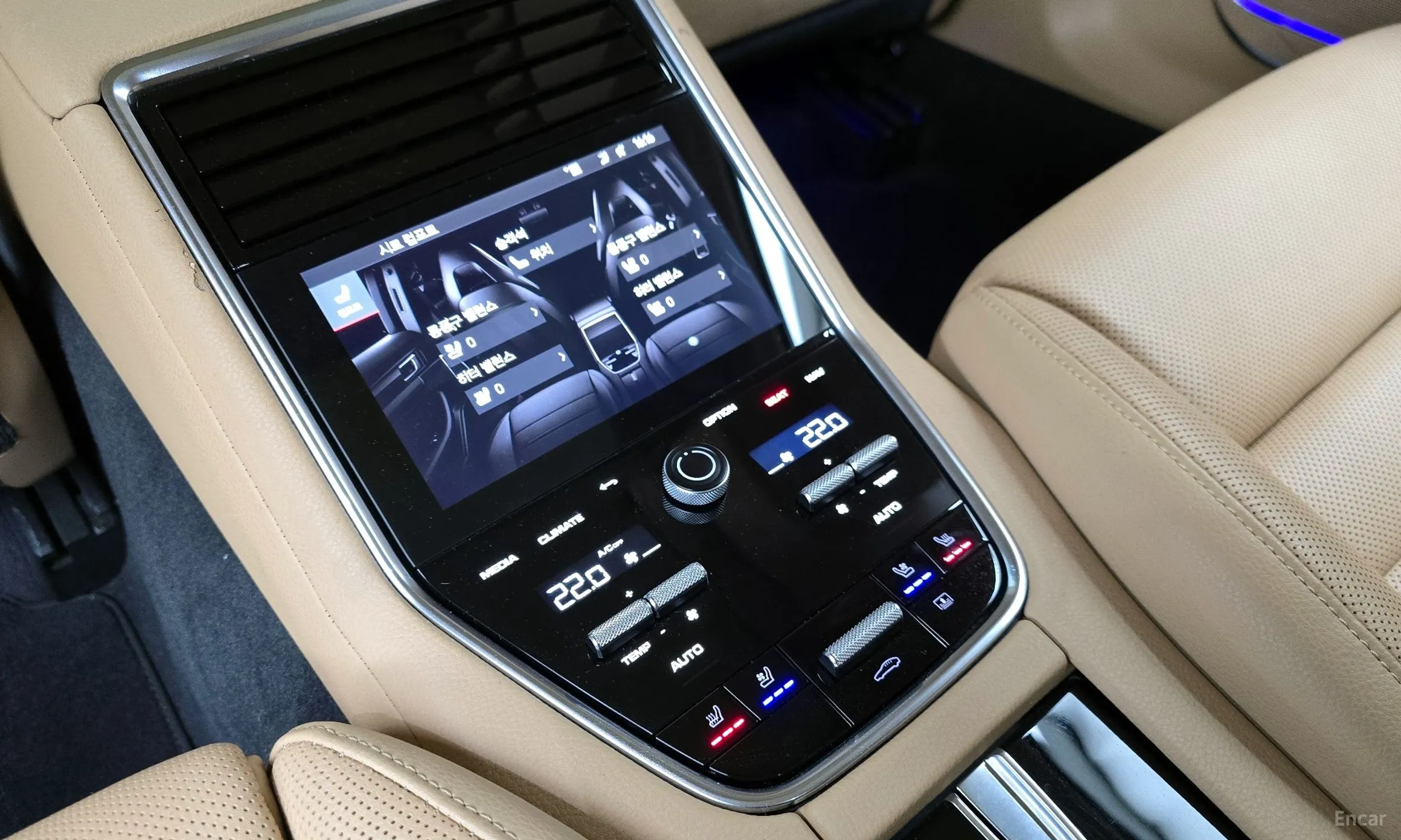 Porsche Panamera (971) превью 19
