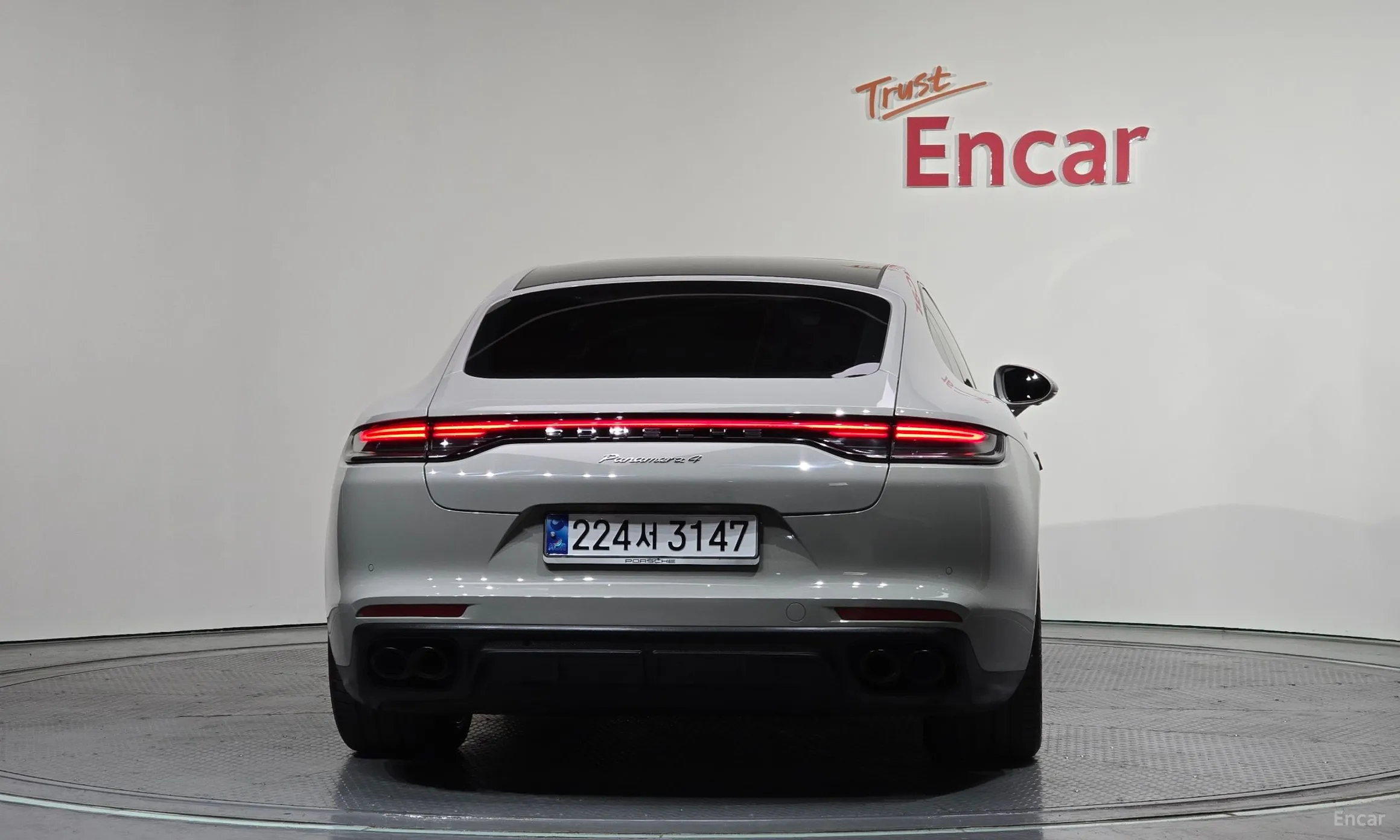 Porsche Panamera (971) превью 4