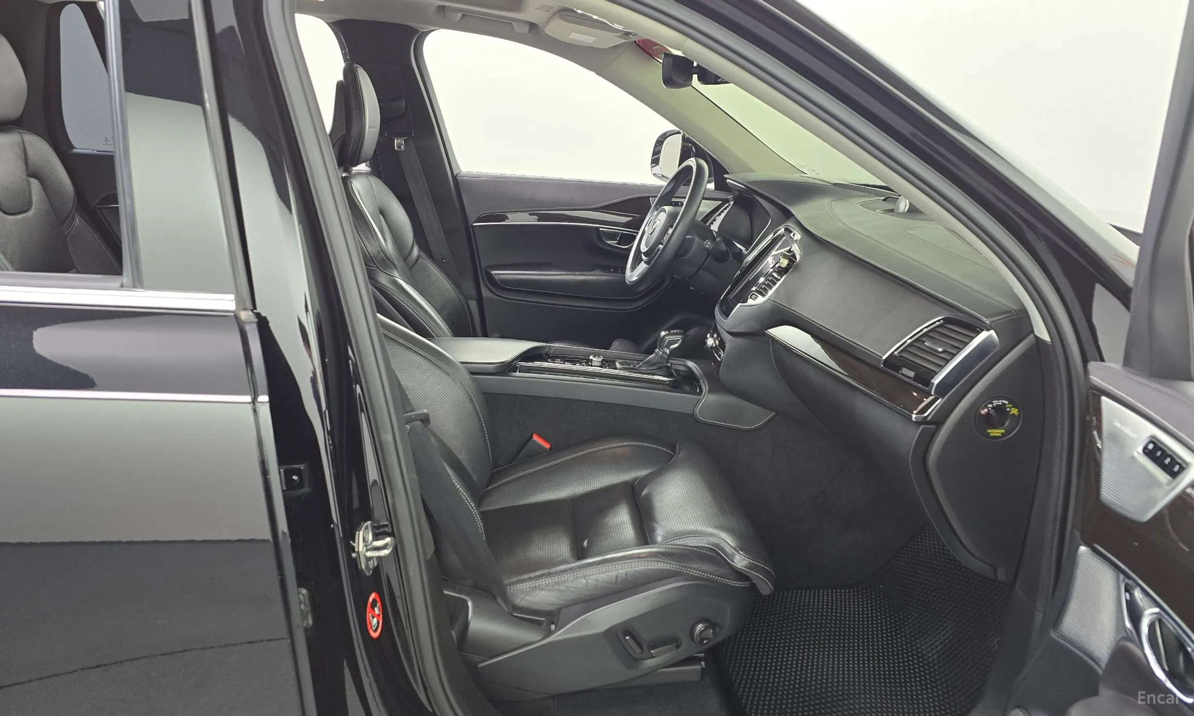 Volvo XC90 Gen 2 превью 11