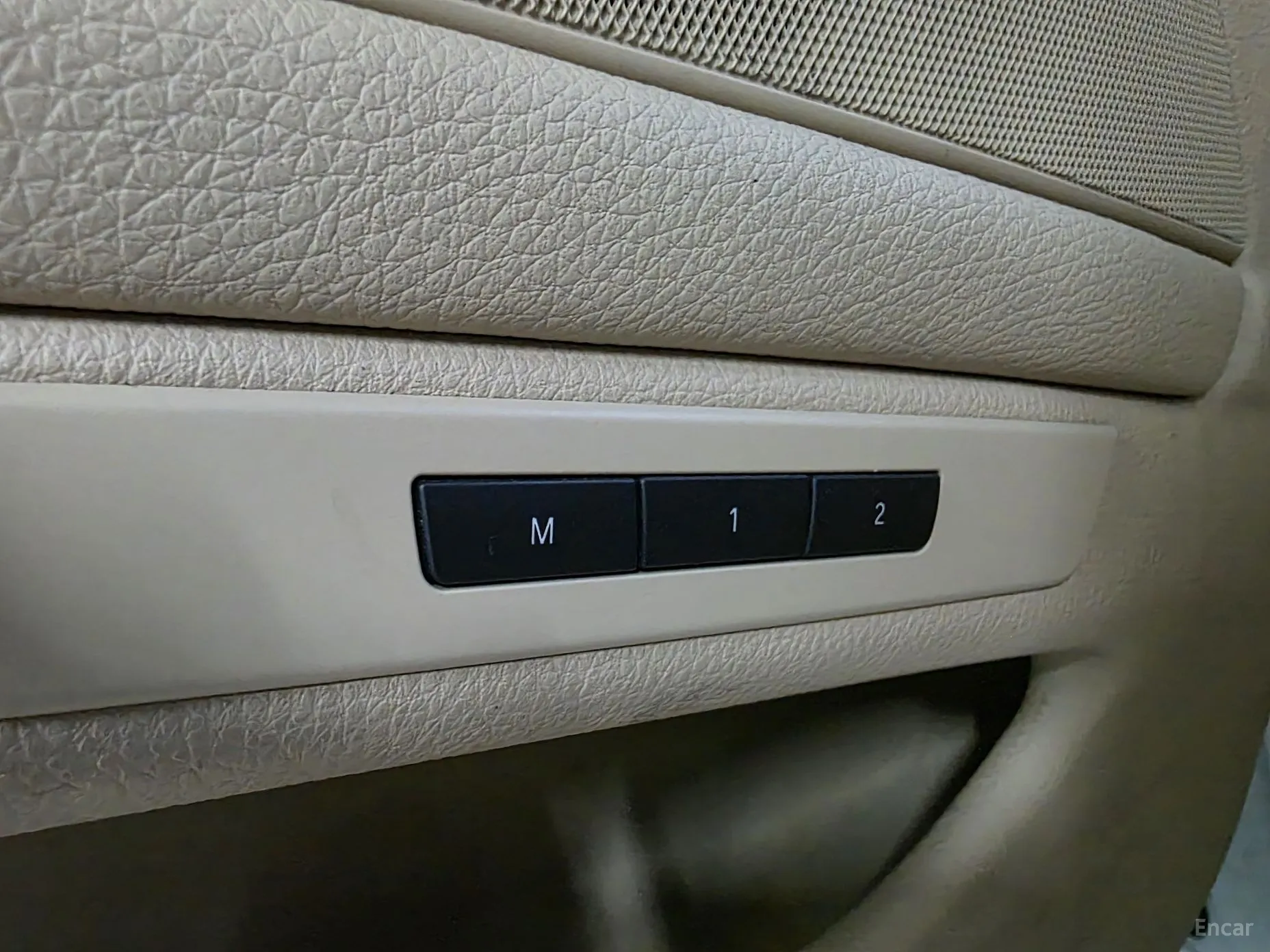 BMW 5 Series (F10) превью 8