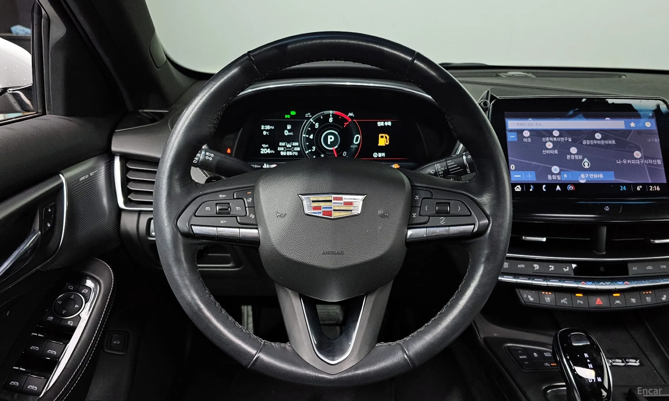 Cadillac CT5 превью 13
