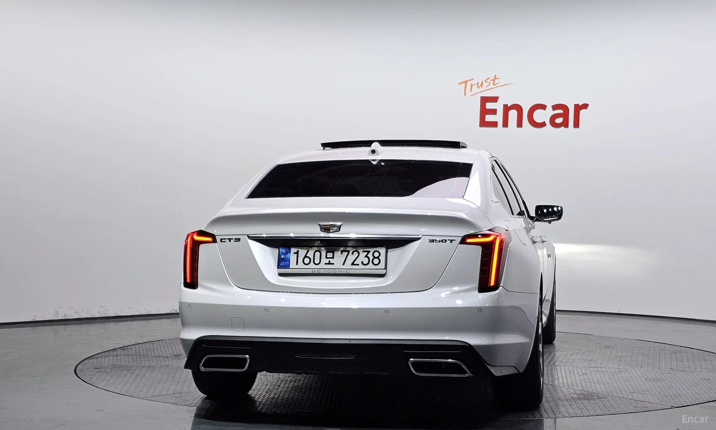 Cadillac CT5 превью 4