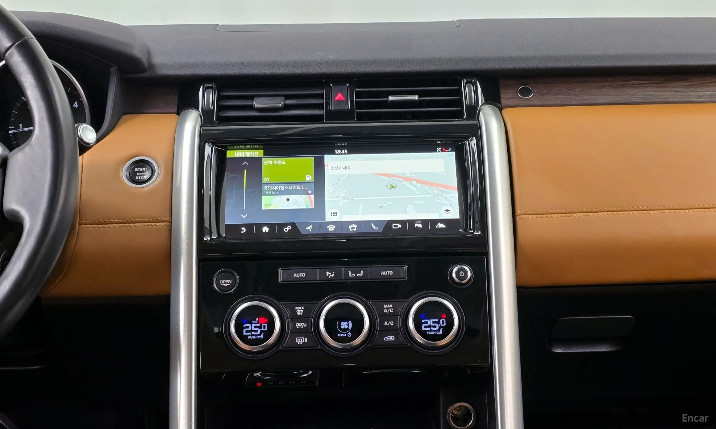 Land Rover Discovery 5 превью 14