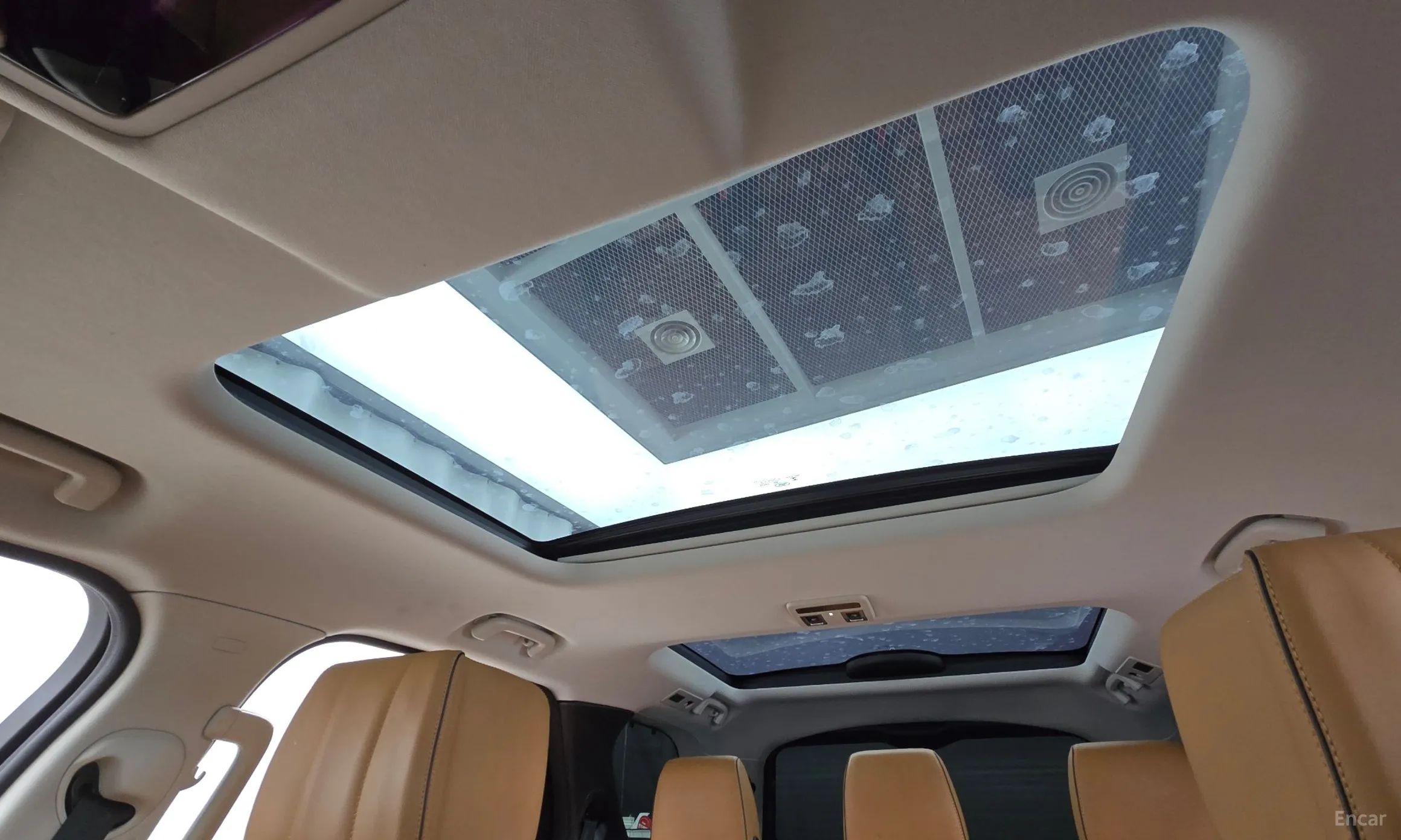Land Rover Discovery 5 превью 18