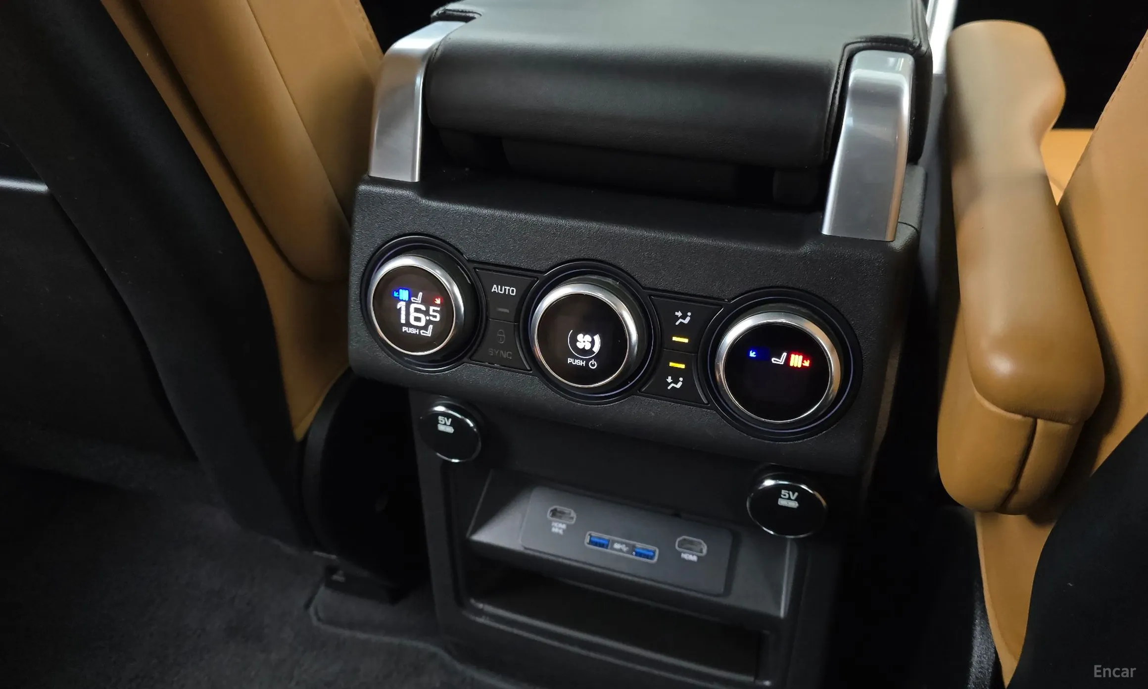 Land Rover Discovery 5 превью 19
