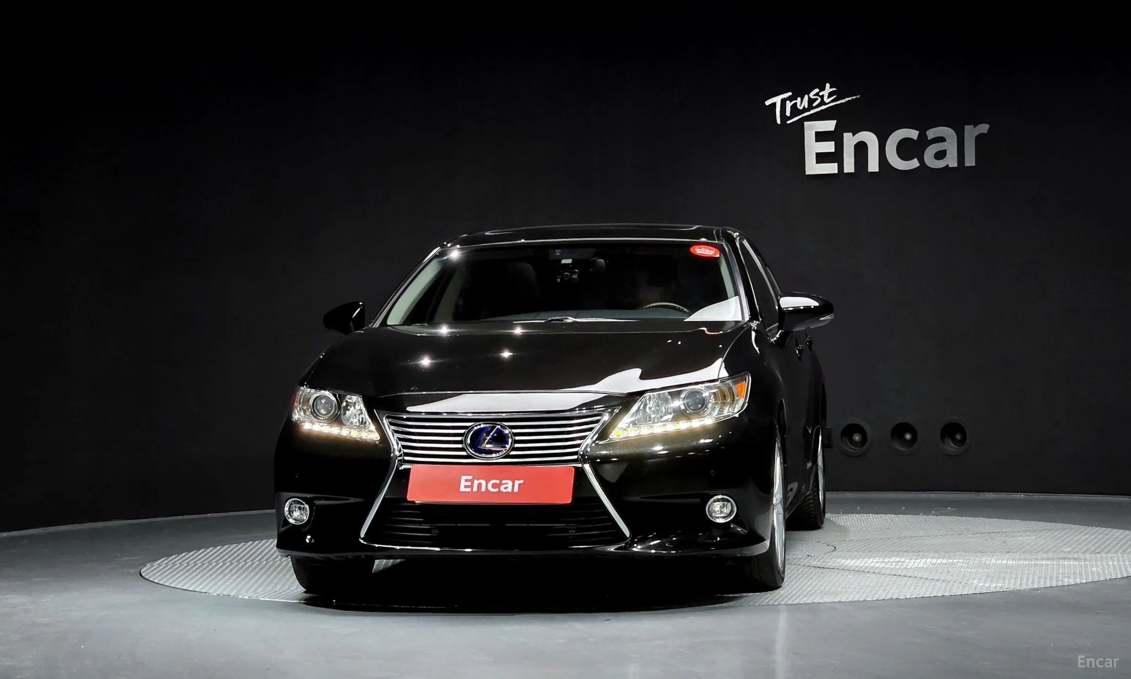 Lexus New ES300h превью 3