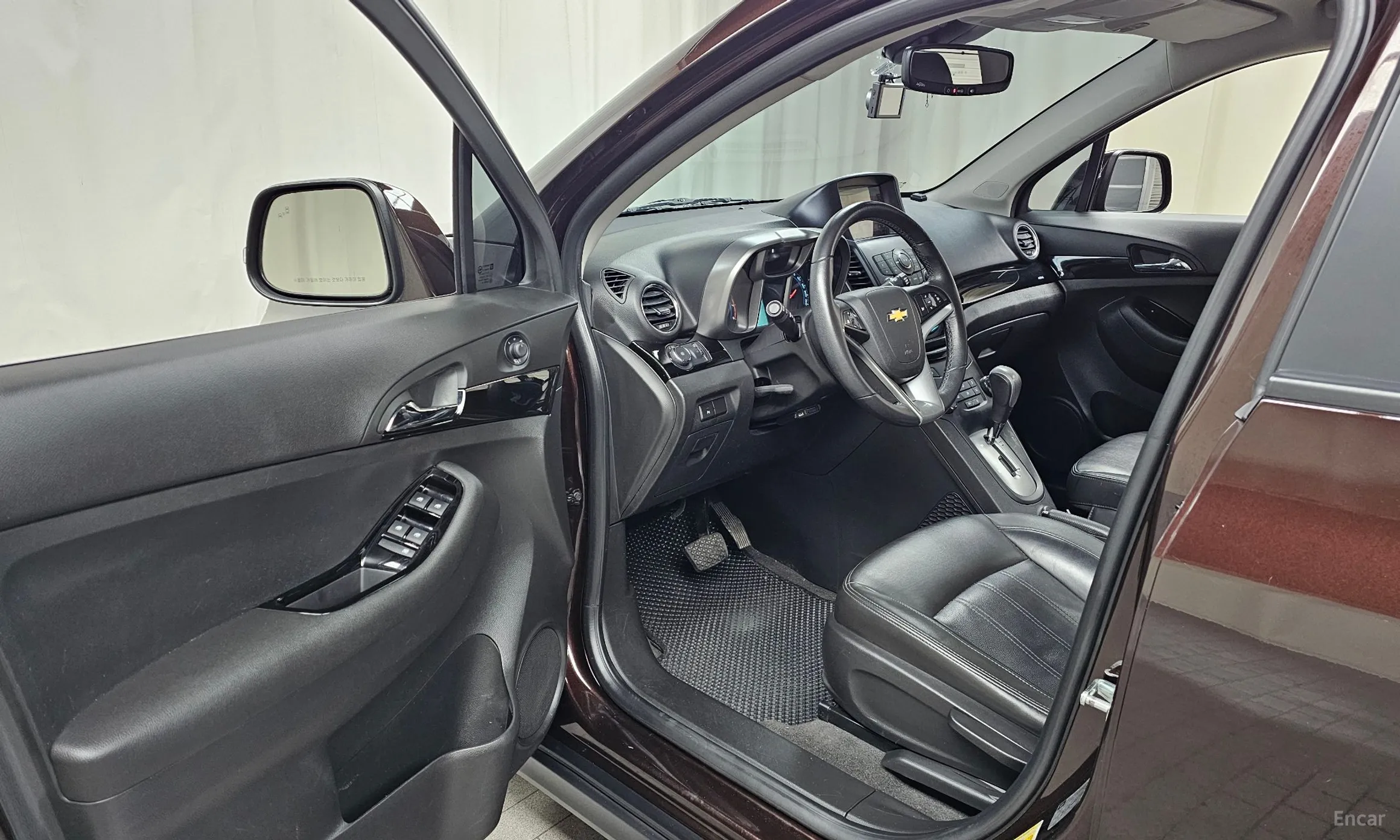 Chevrolet (GM Daewoo) Orlando превью 10