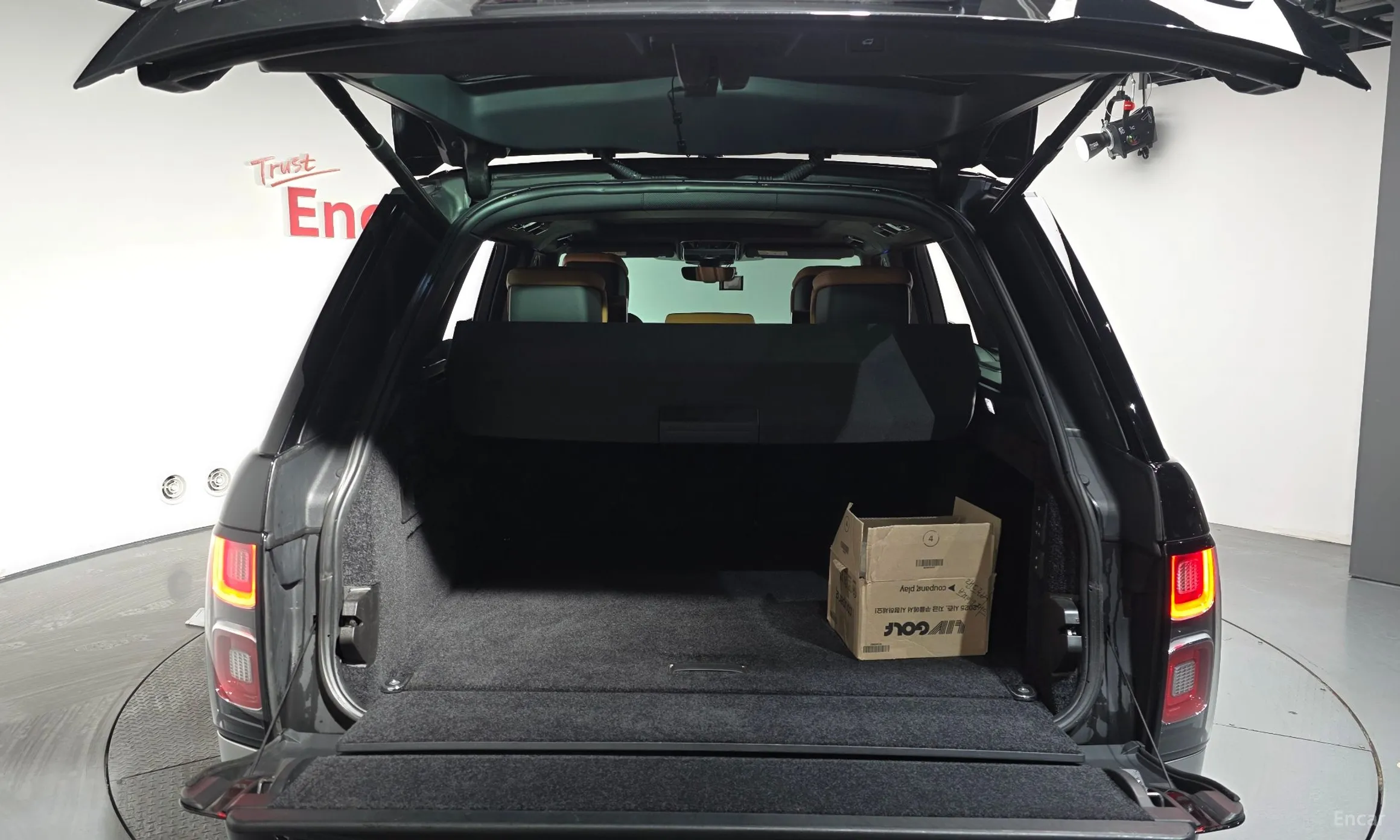 Land Rover Range Rover 4th Generation превью 20