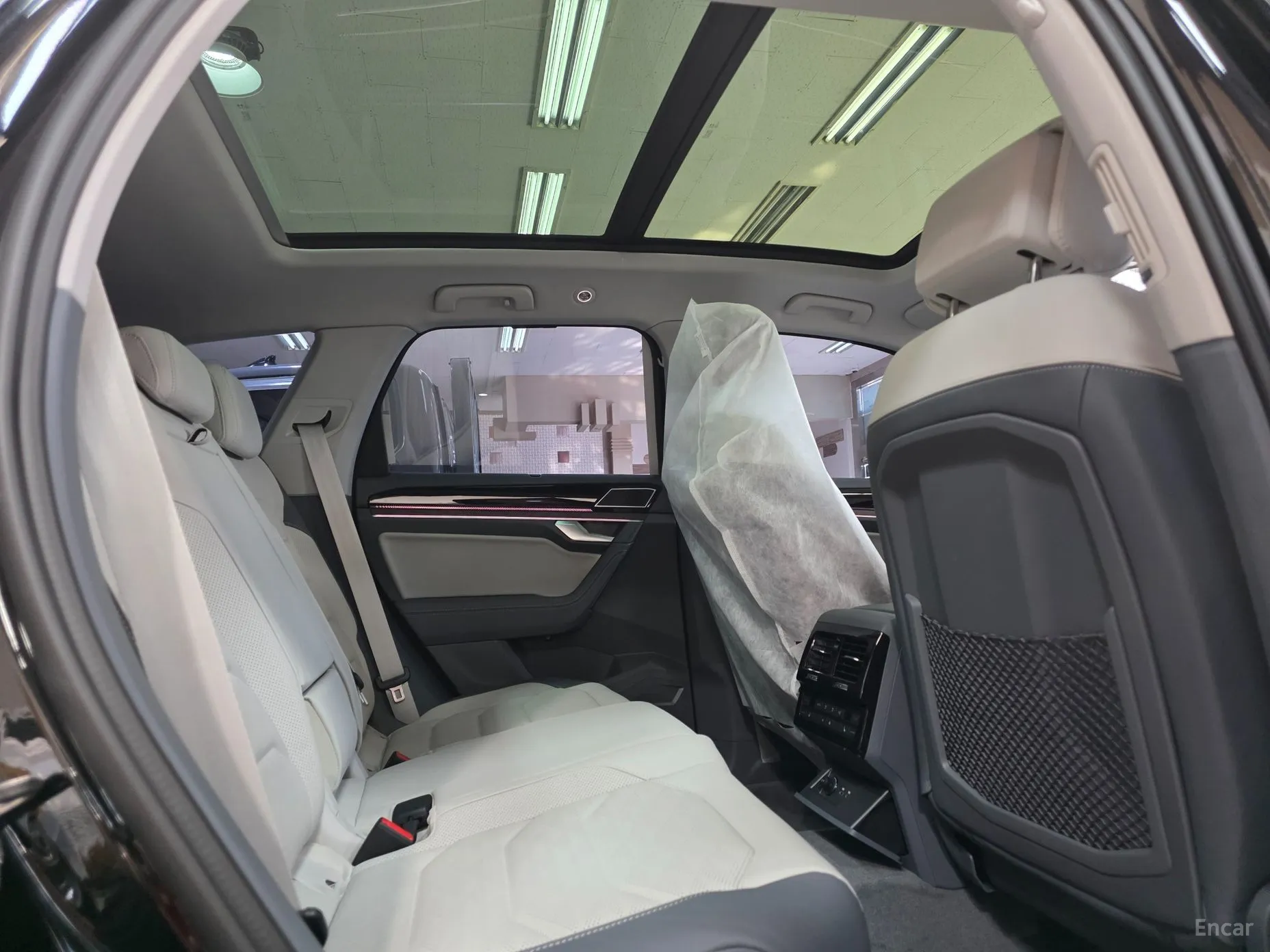 Volkswagen Touareg 3rd Generation превью 12