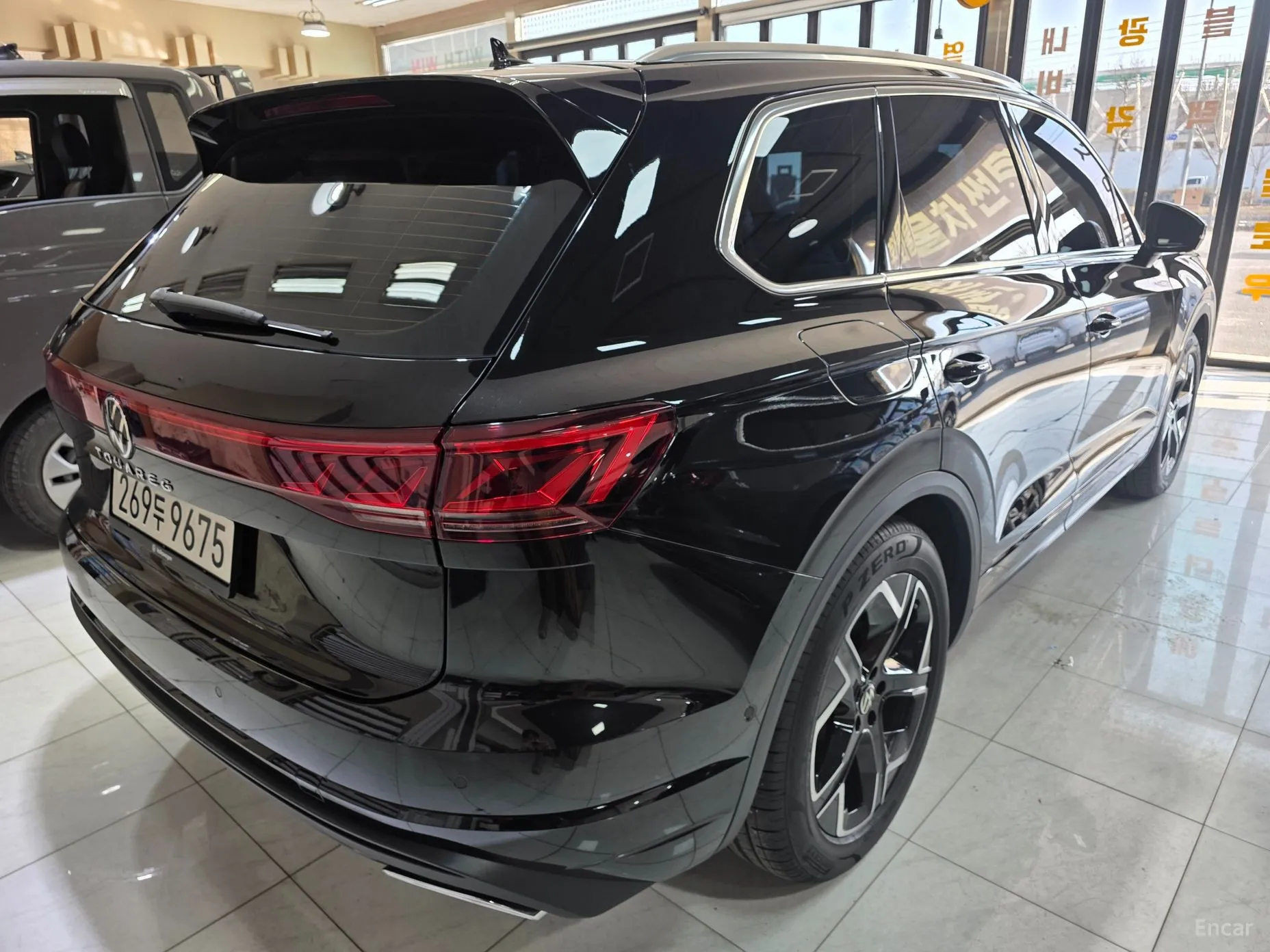 Volkswagen Touareg 3rd Generation превью 16
