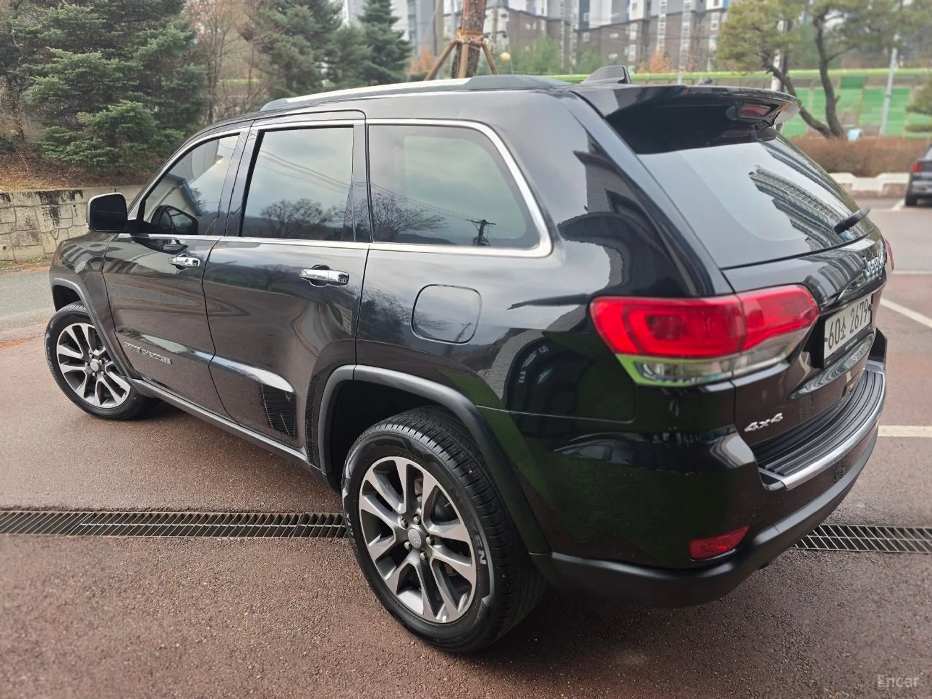 Jeep Grand Cherokee превью 4