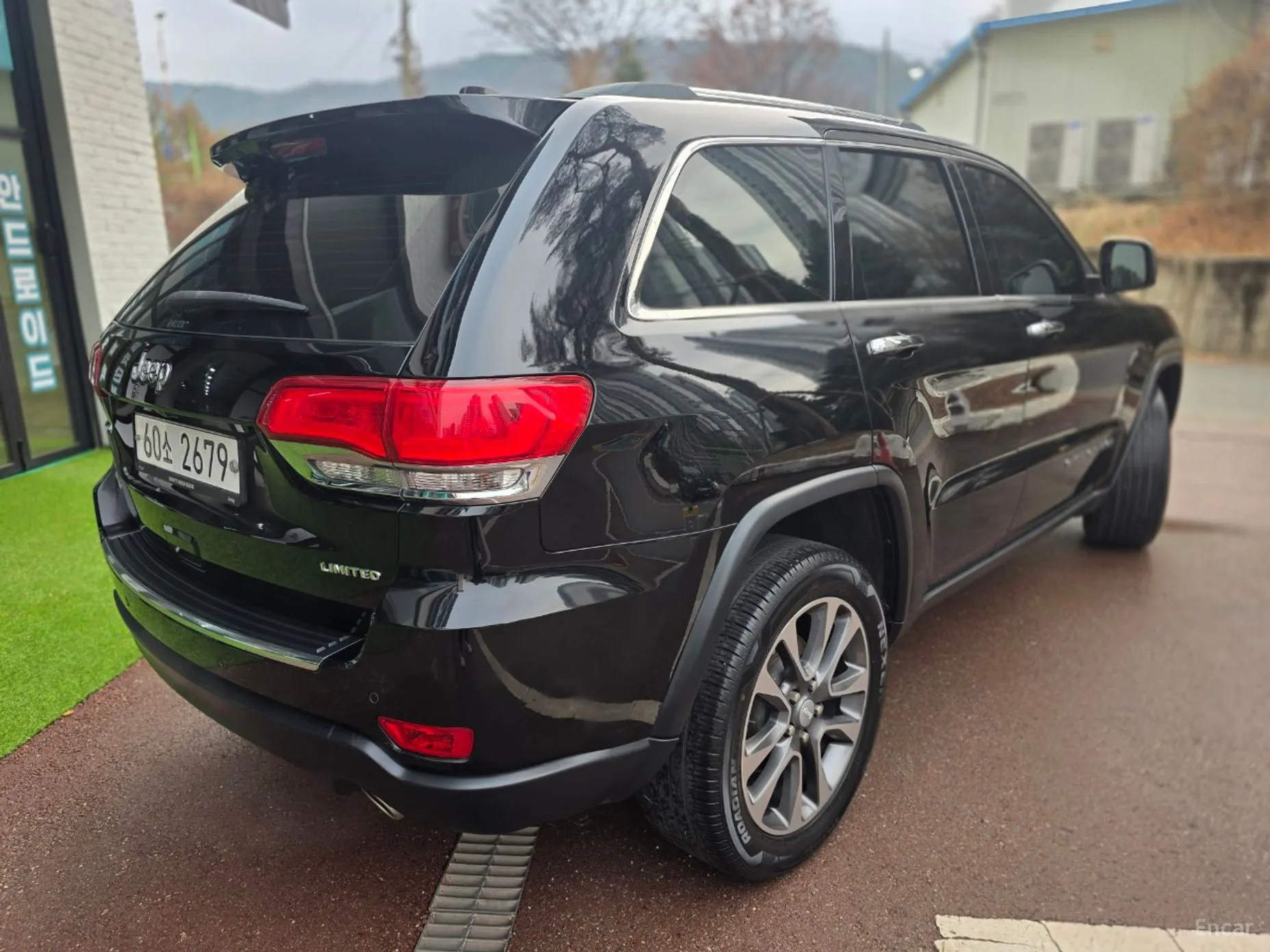 Jeep Grand Cherokee превью 6