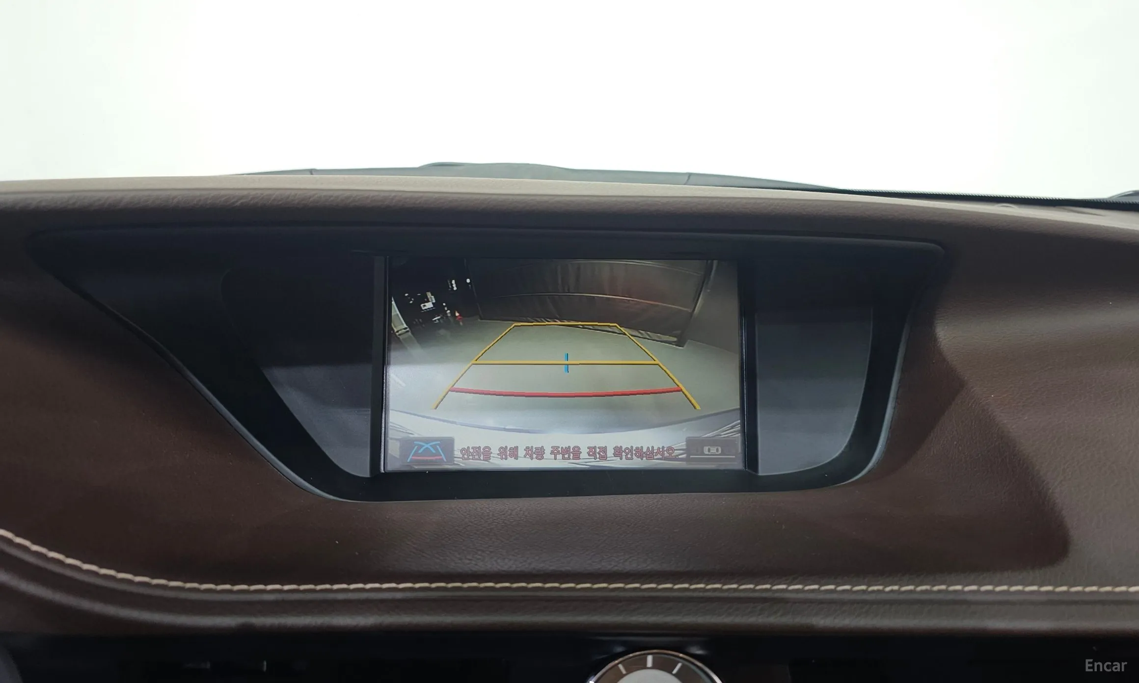 Lexus New ES300h превью 16