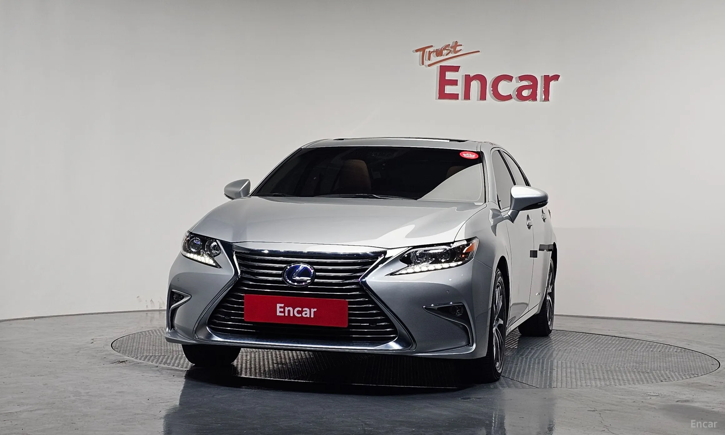 Lexus New ES300h превью 3