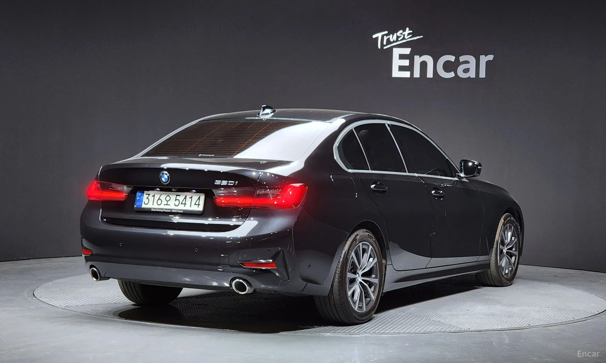 BMW 3 Series (G20) превью 2