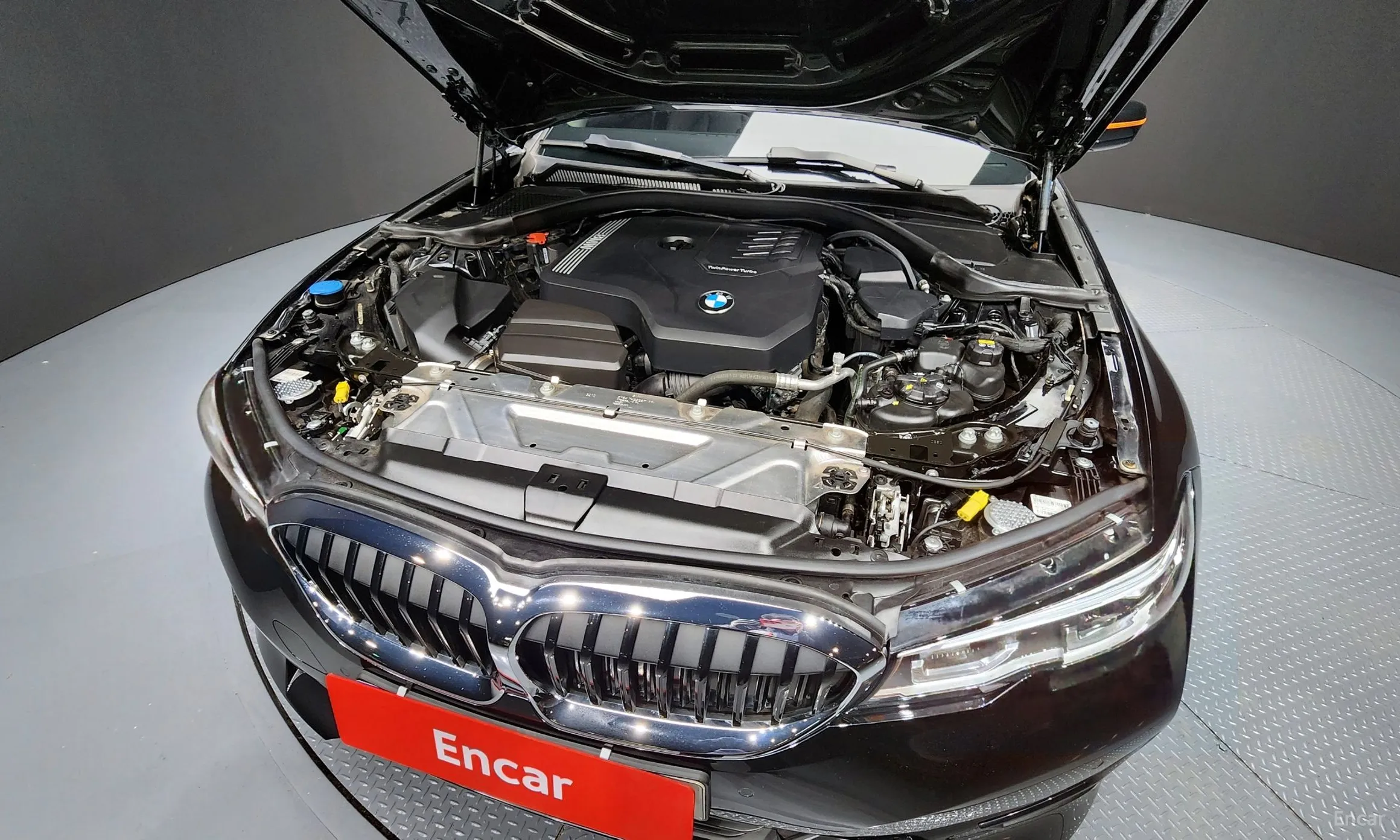 BMW 3 Series (G20) превью 6