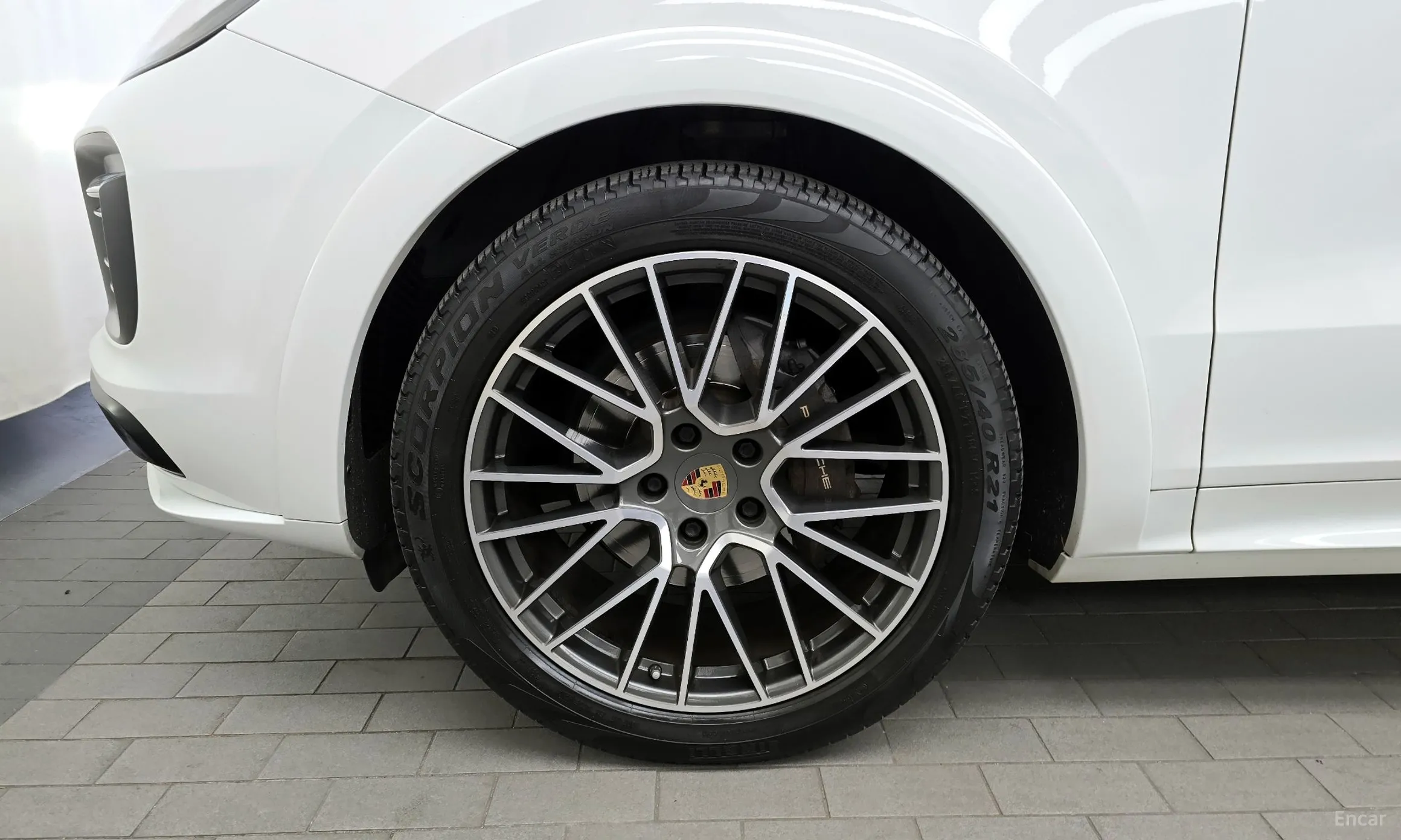 Porsche Cayenne (PO536) превью 5