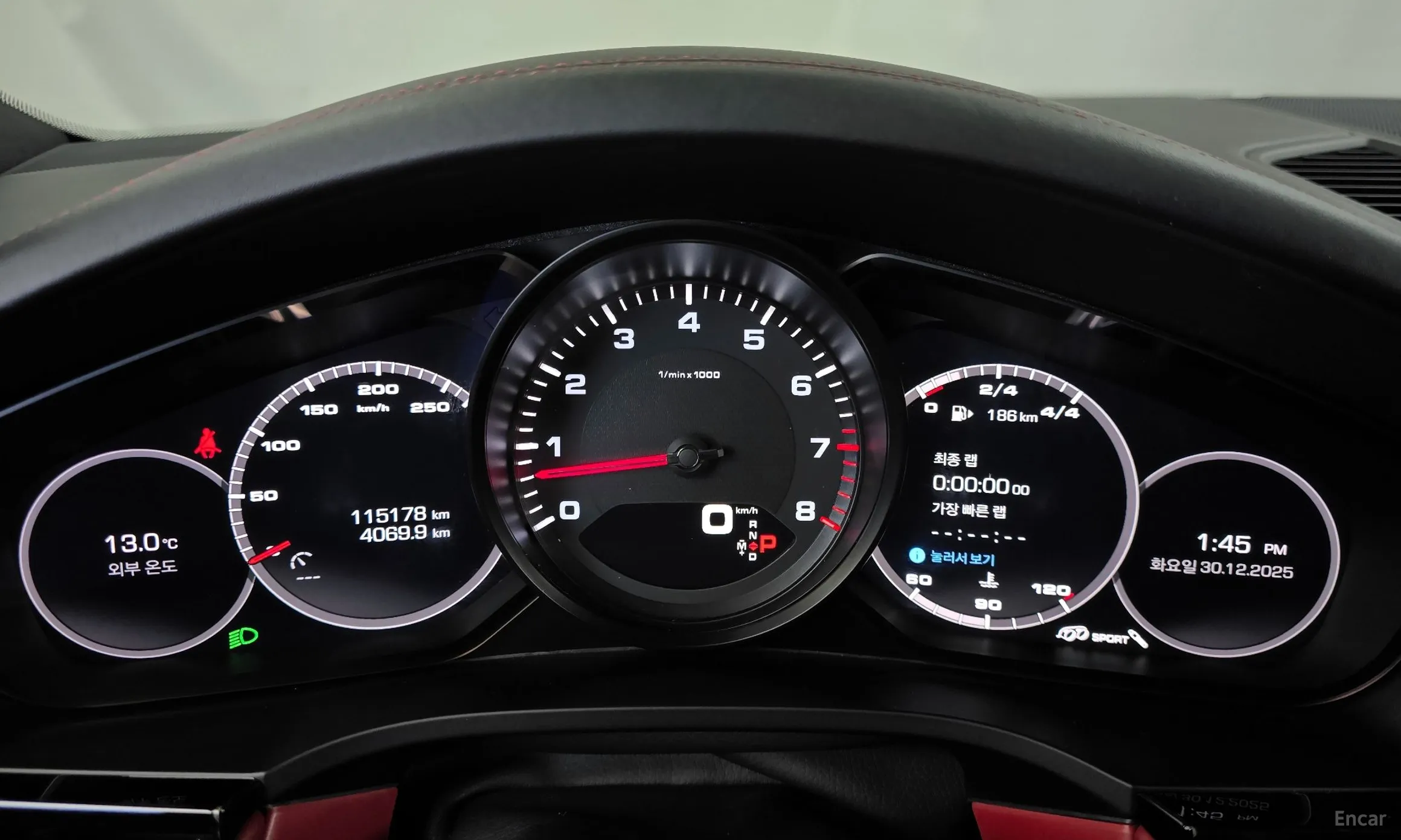 Porsche Cayenne (PO536) превью 8