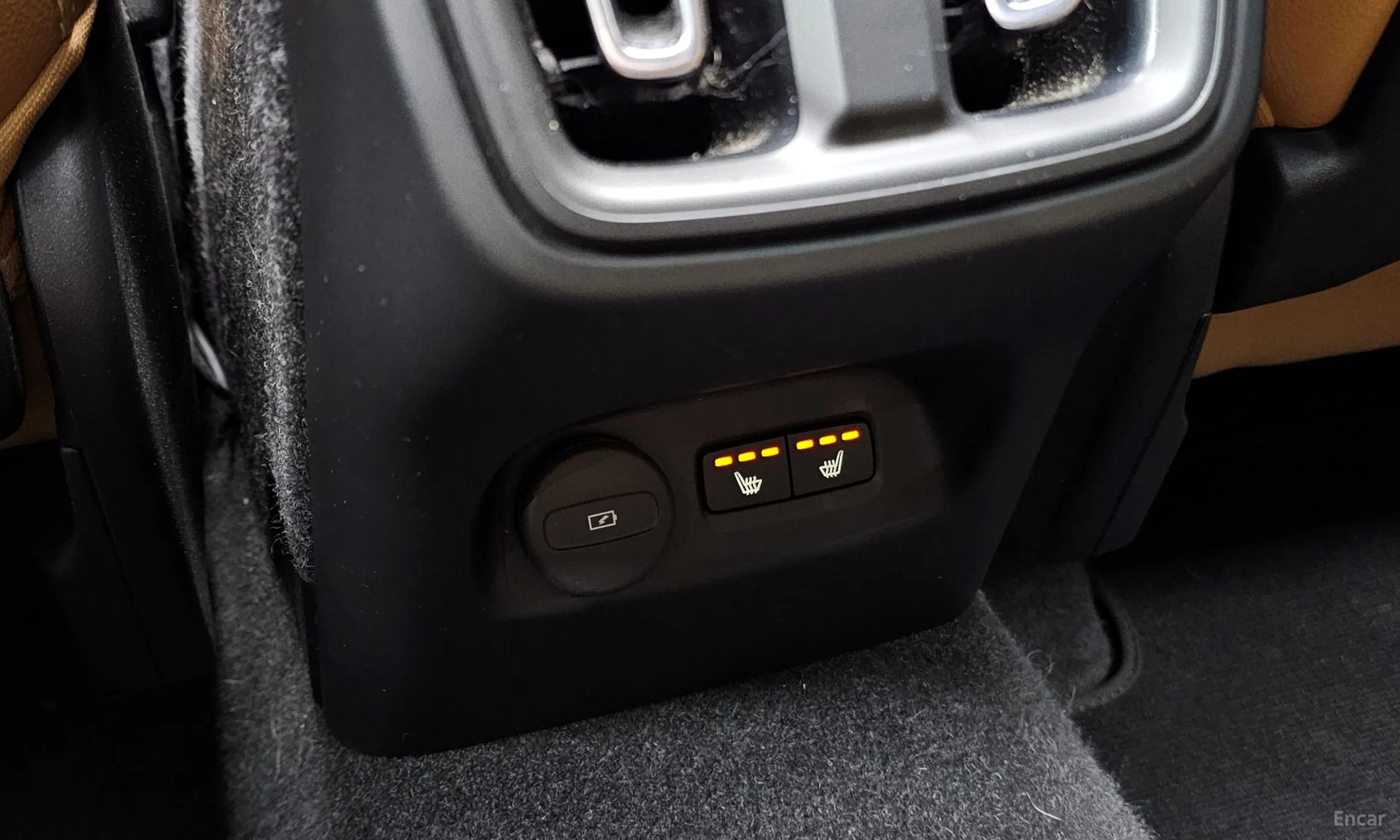 Volvo XC40 превью 18